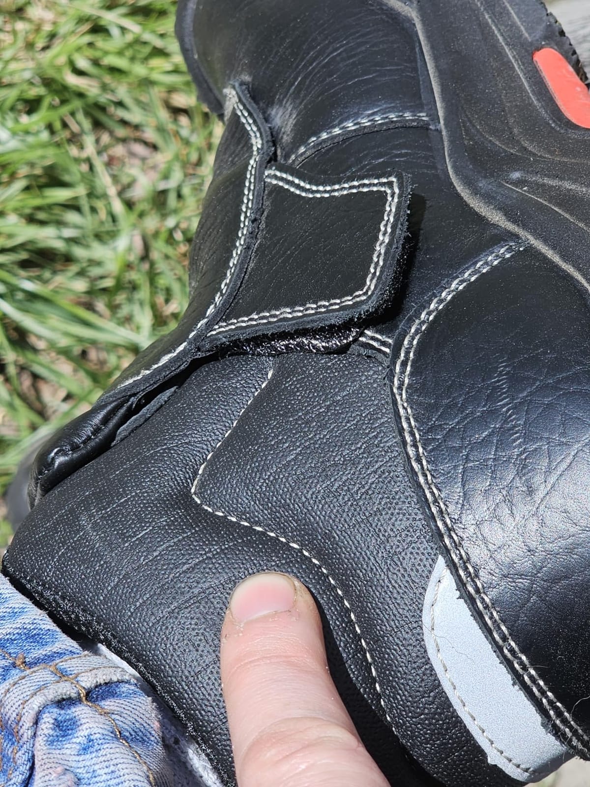 SAFETOE Welding Boots for Men - Composite Toe Safety Boot, Fire and 300 Heat Resistant, Welder Working Footwear customer photo 1