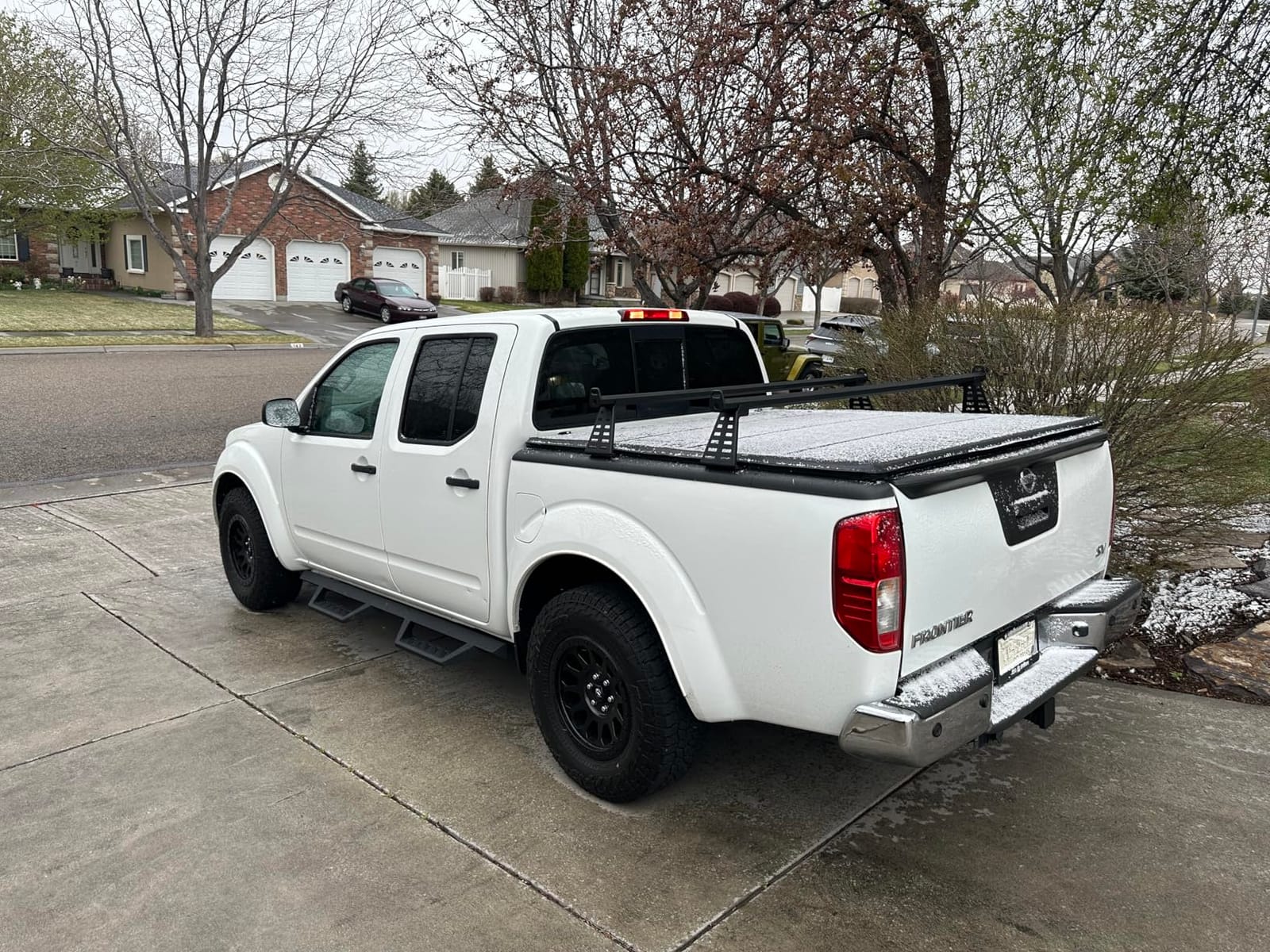 Tyger Auto LanderX Running Board Compatible with 2005-2026 Nissan Frontier | Crew Cab | TG-LX3N82398 | Drop Step Side Step Rail Nerf Bars customer photo 1