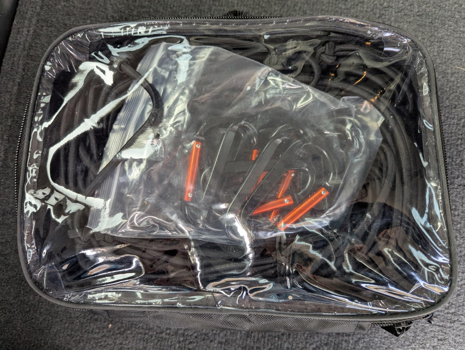 Suu66 Heavy Duty Cargo Net for Pickup Truck Bed - 5' x 7' Stretches to 15' x 21' - Sturdy Latex Bungee Net Mesh - with 12 Metal Carabiners customer photo 1