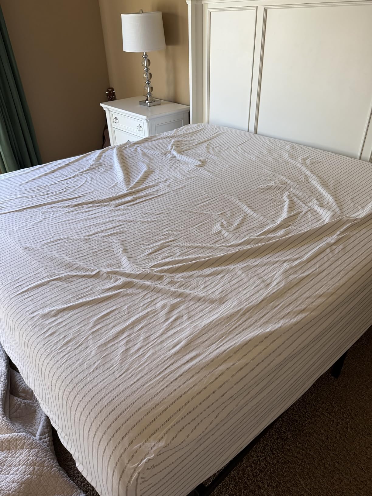 Eddie Bauer - Queen Sheet Set with Fitted Sheet & Pillowcases, 100% Cotton Percale Bedding, Crisp & Cool, Deep Pocket, Essential Stripe White customer photo 1