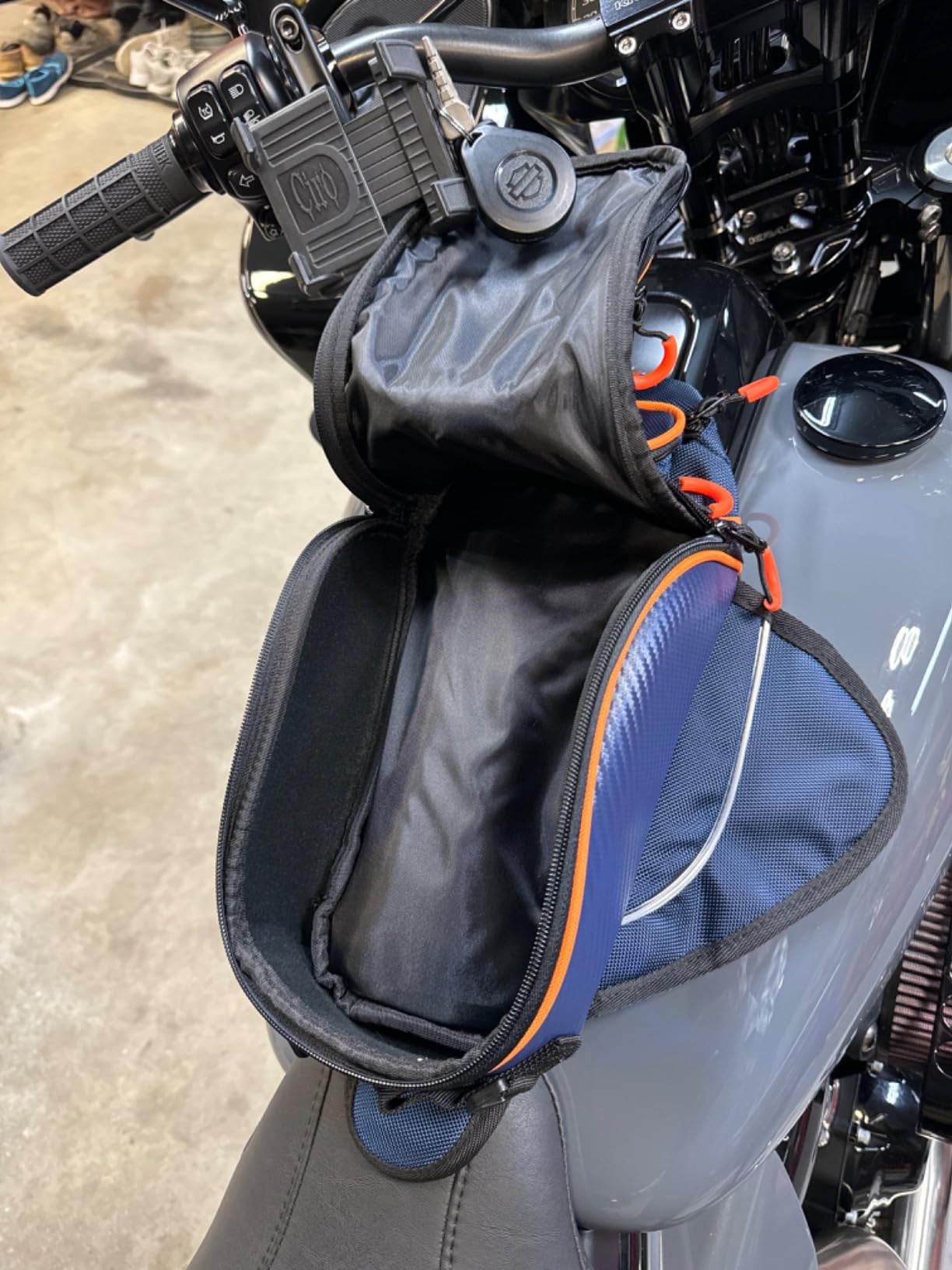 reygeak Motorcycle Tank Bag, Waterproof, with Super Magnetic Thickened Magnet Blue Orange 1680D PVC Petrol Tank Bag, Large Window Cell Phone Bag customer photo 1