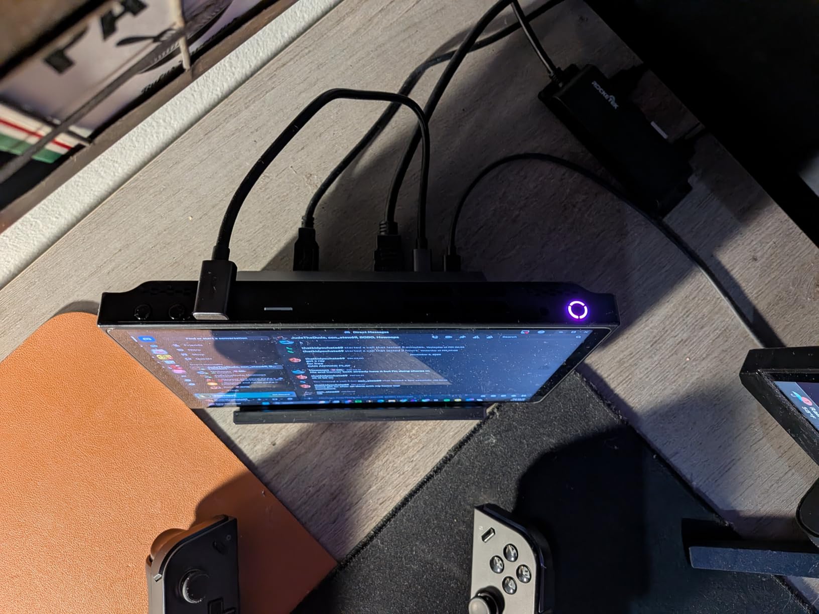 UGREEN Steam Deck Dock 9-in-1 USB C Docking Station Foldable Stand | 4K@60Hz HDMI, Gigabit Ethernet, PD 100W, 10Gbps USB A&C 3.2, TF/SD For Steam Deck, Rog Ally, ROG Xbox Ally, Legion Go customer photo 1