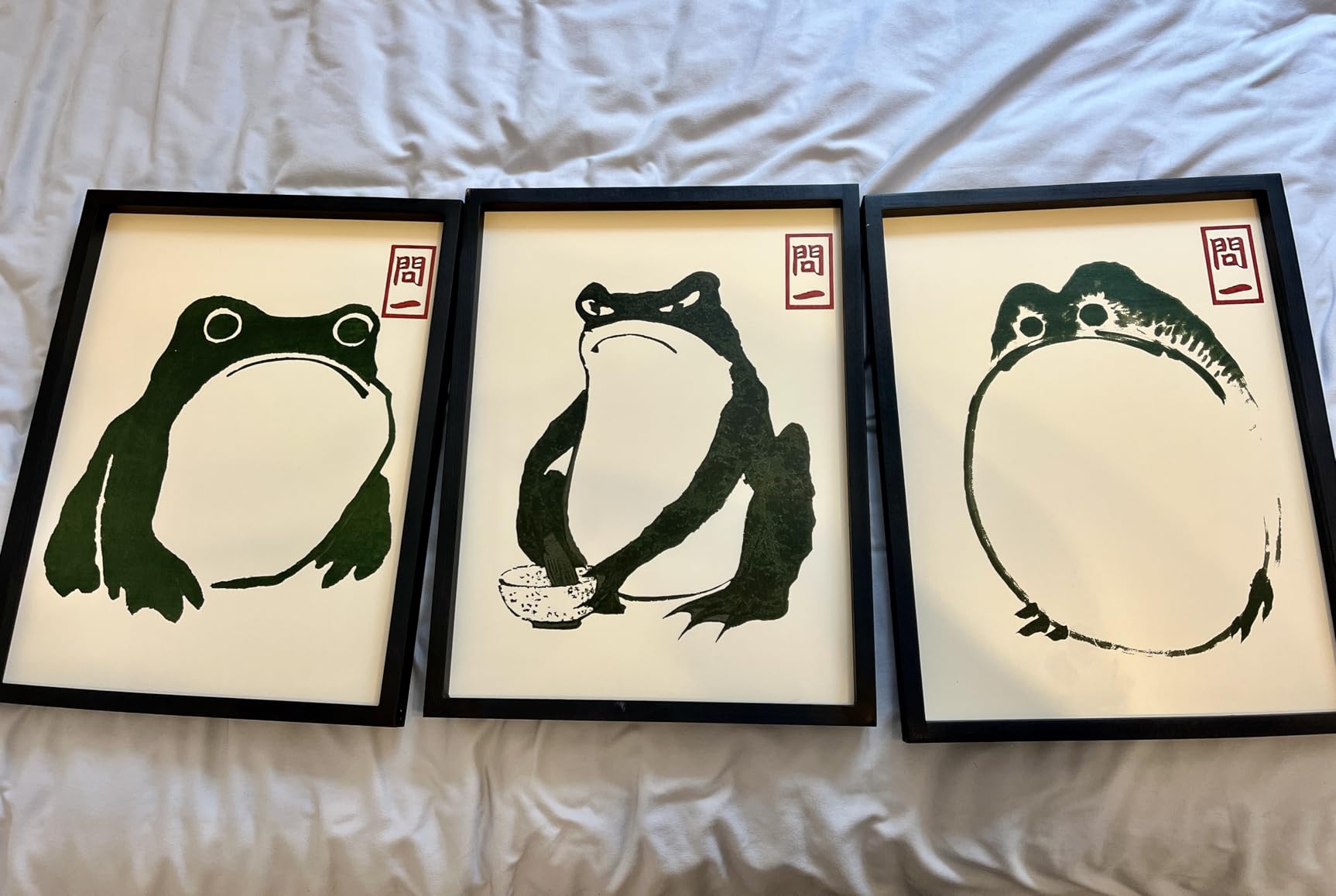 Houmury Set of 3 Framed Japanese Frog Wall Art Decor Vintage Wall Signs Cute Minimalist Decors customer photo 2