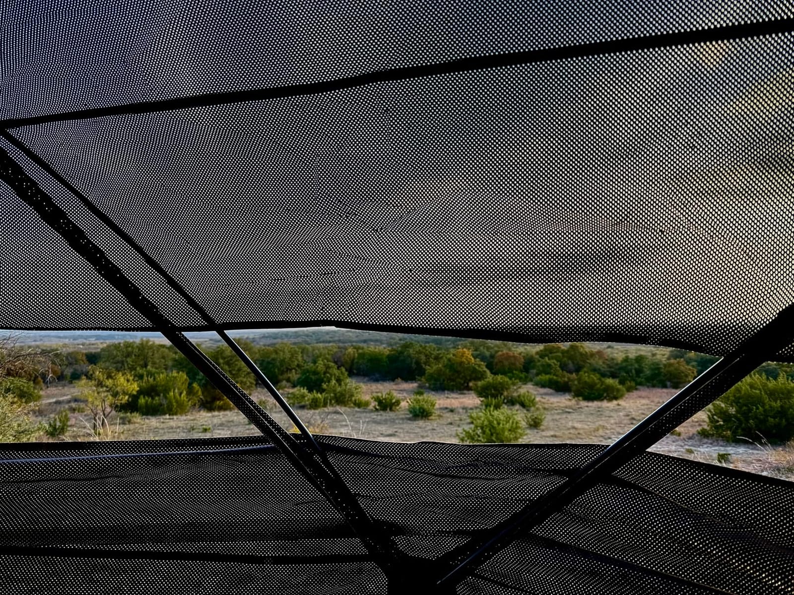 FUNHORUN Hunting Blind with Floor Mat, 360 See Through Ground Blind, Pop Up | 2/3/4 Person Camouflage Tent, Portable Concealed Shelter with Carrying Bag, Detachable Zip-in Floor, Silent Sliding Windows customer photo 1