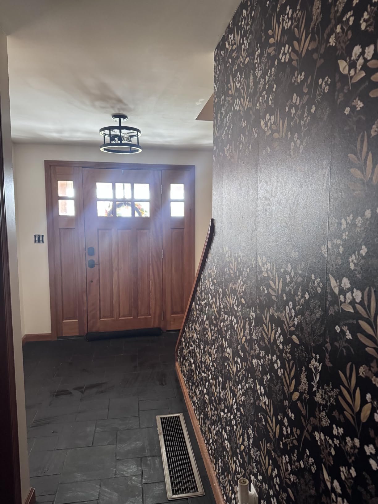 Laatse Vintage Wallpaper Peel and Stick Black Floral Wallpaper 17.5'' x 393'' Gold Leaf Contact Paper Vinyl Waterproof Self Adhesive Boho Botanical Wall Paper for Bedroom Shlef Cabinet Decor customer photo 1