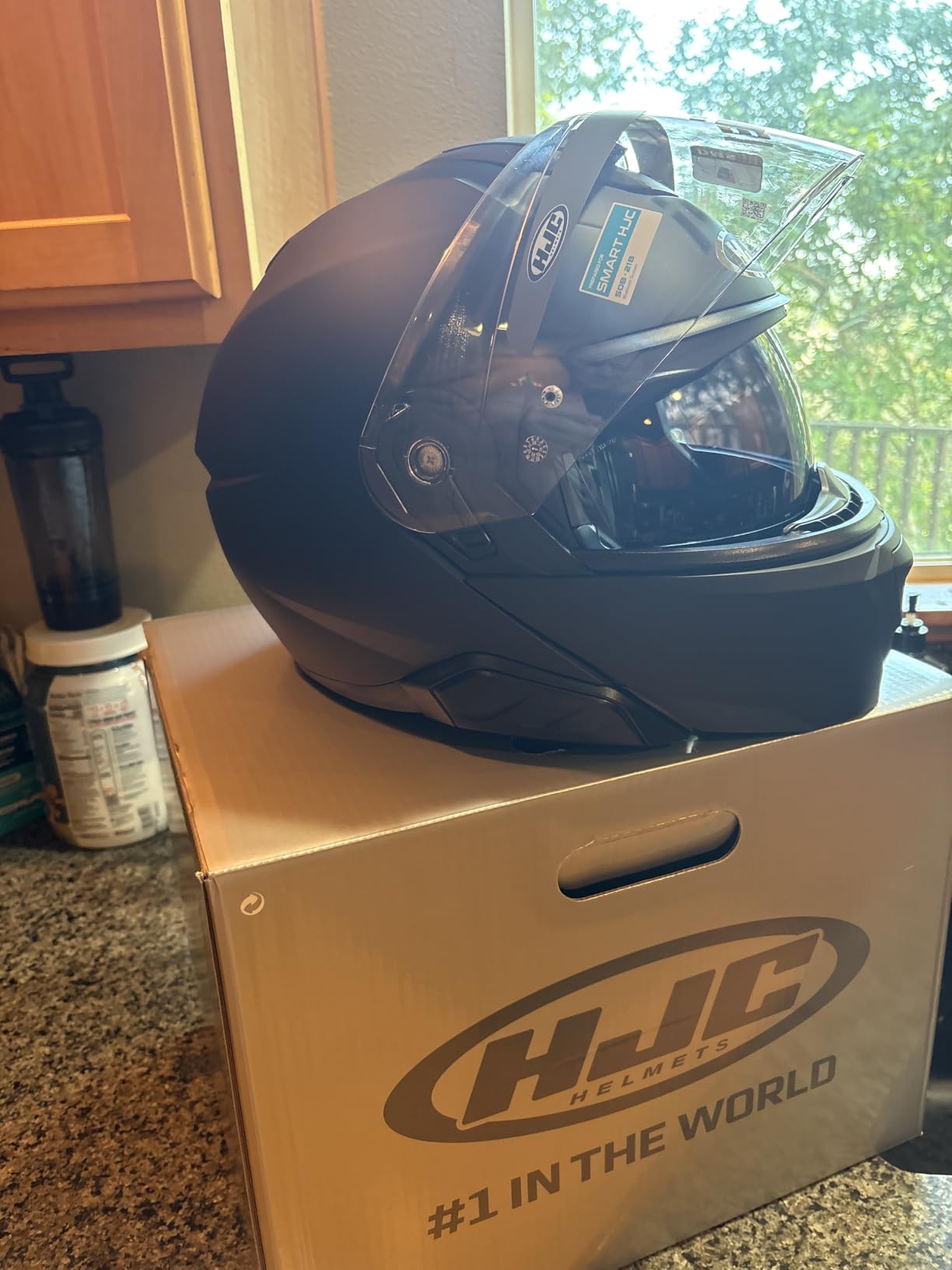 HJC i91 Solid Modular Motorcycle Helmet with HJ-33 Pinlock Shield, DOT Approved (Semi Flat Black, Medium) customer photo 1