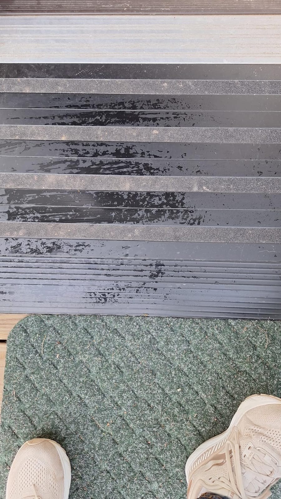 Adjustable Threshold Ramp for Doorways, 30 x 36 in, 2.6-7.3 in customer photo 1