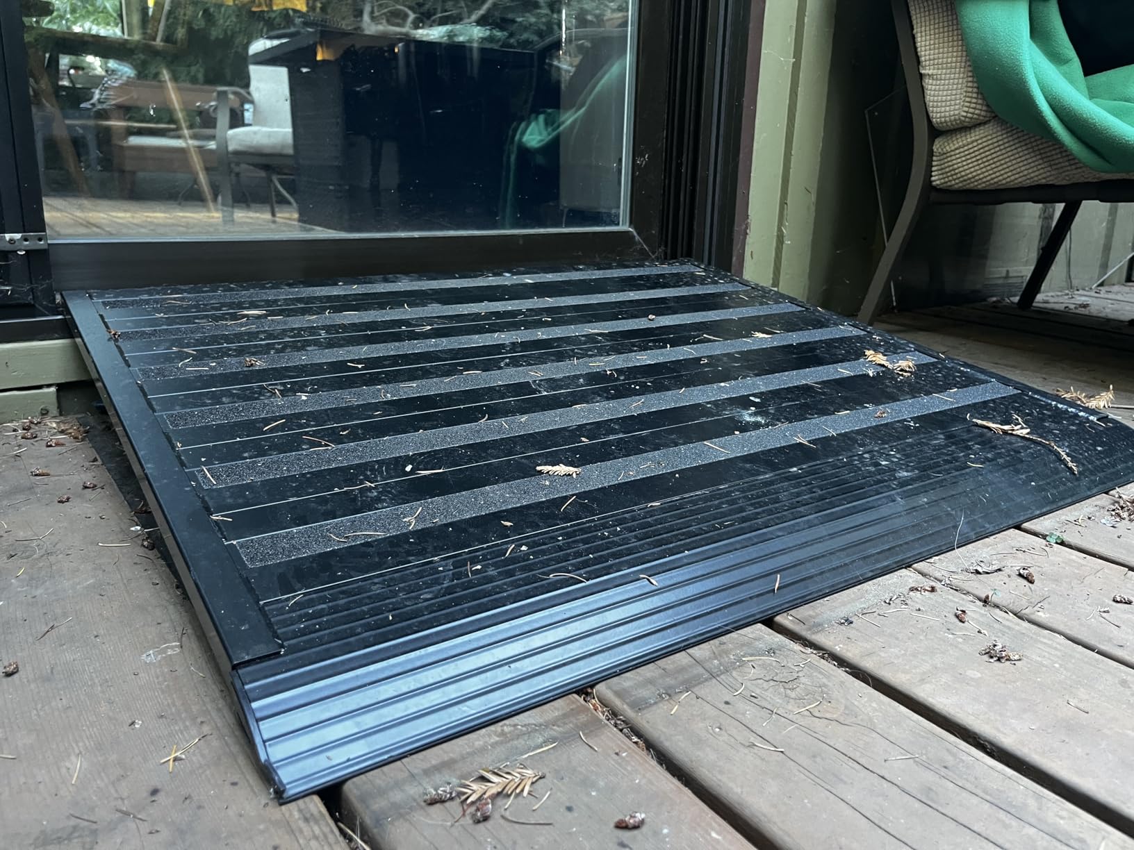 Adjustable Threshold Ramp for Doorways, 30 x 36 in, 2.6-7.3 in customer photo 2