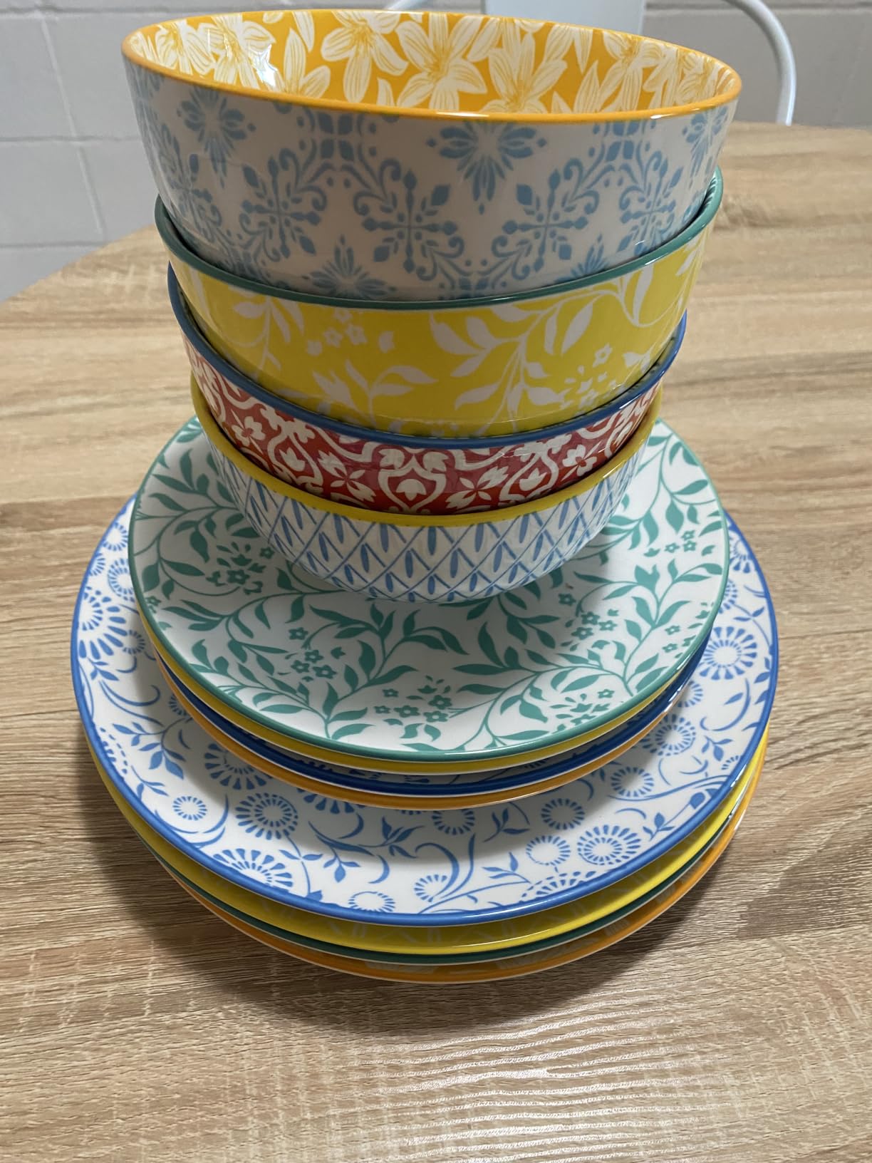 vancasso SELENE Plates and Bowls Set for 4, 12 Pieces Dinnerware Sets, Microwave and Dishwasher Safe Dishes Set, Porcelain Blue Dinnerware customer photo 1