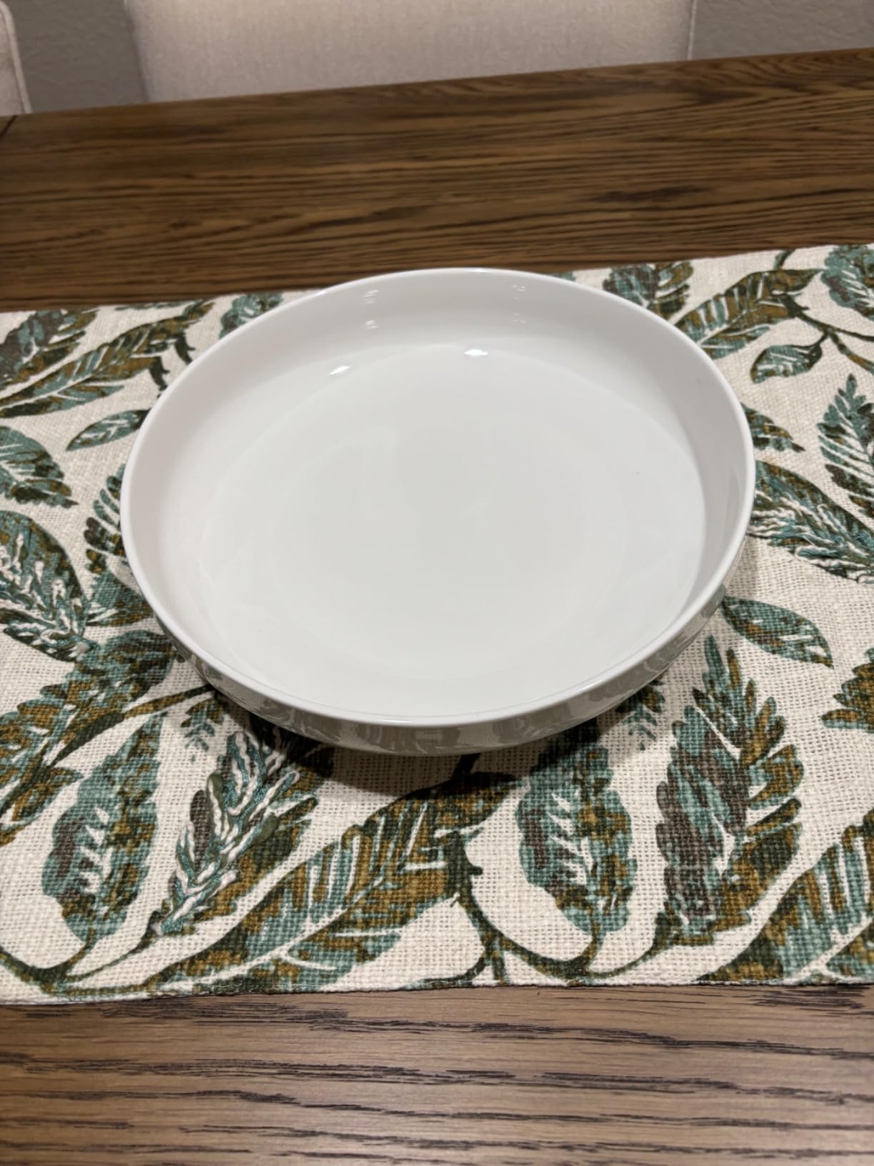 LE TAUCI Ceramic Serving Bowls Set of 2, Large Serving Dishes for Entertaining, 11.8 & 13.7 Inch Oval Serving platter, Salad Fruit Bowl, Pasta Bowls, Microwave & Dishwasher Safe - Arctic White customer photo 2