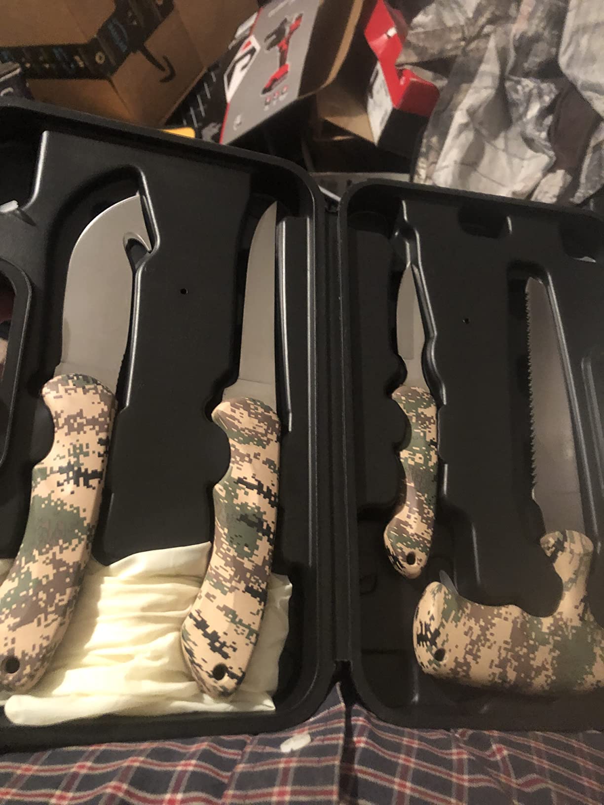 Jellas Professional 15-Piece Hunting & Outdoor Gear Set | Game Processing Kit with Field Dressing Tools, Bone Saw, Gut Hook, Fixed Blade, Boning, Skinning & Fillet Blades | Heavy-Duty Portable Case customer photo 1