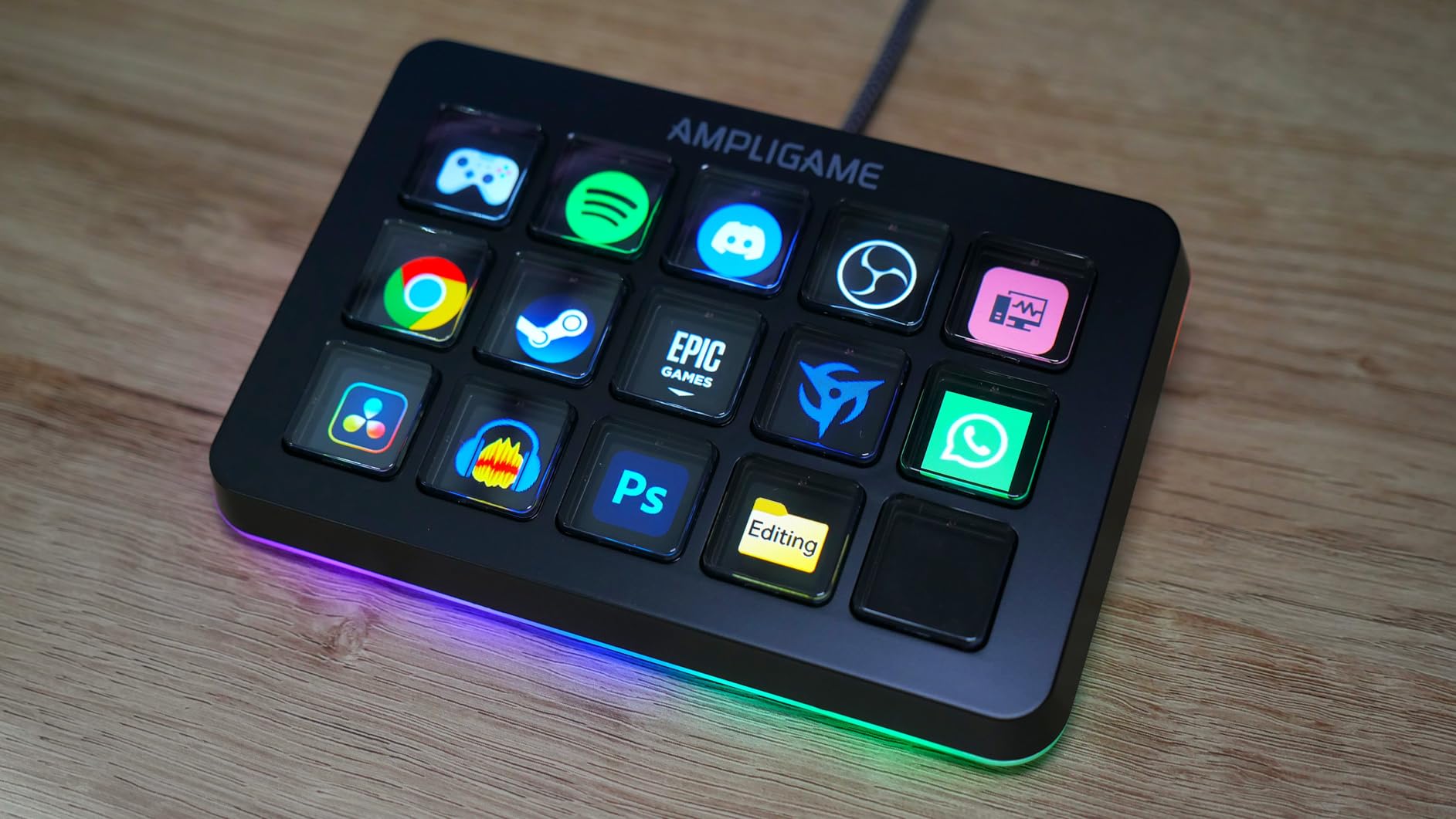 FIFINE AmpliGame Stream Controller with 15 Macro Keys customer photo 1