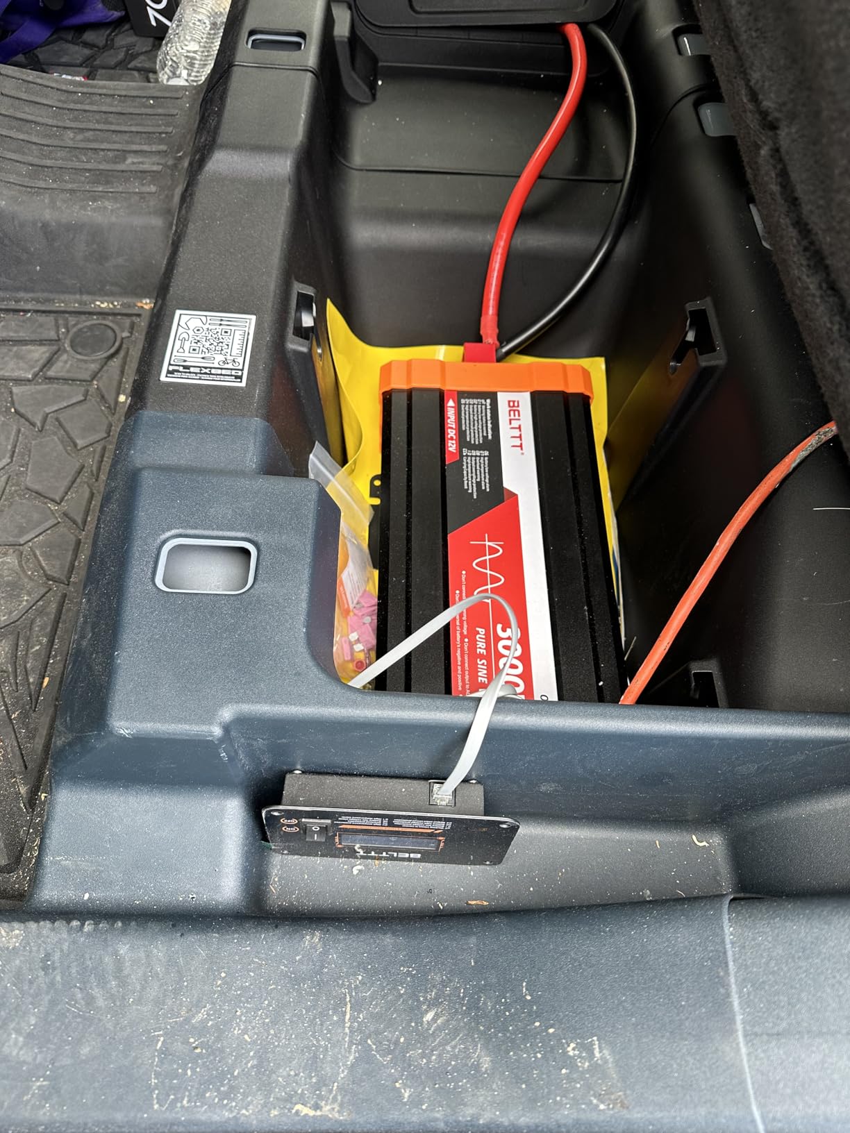 BELTTT 3000W Pure Sine Wave Inverter 12V DC to 120V AC, 6000W Peak | LCD Display, 23 ft Wired Remote, Dual AC and 20A Outlets, Hardwire Port, USB, Power Inverter for Solar, Off-Grid, RV, Truck customer photo 1