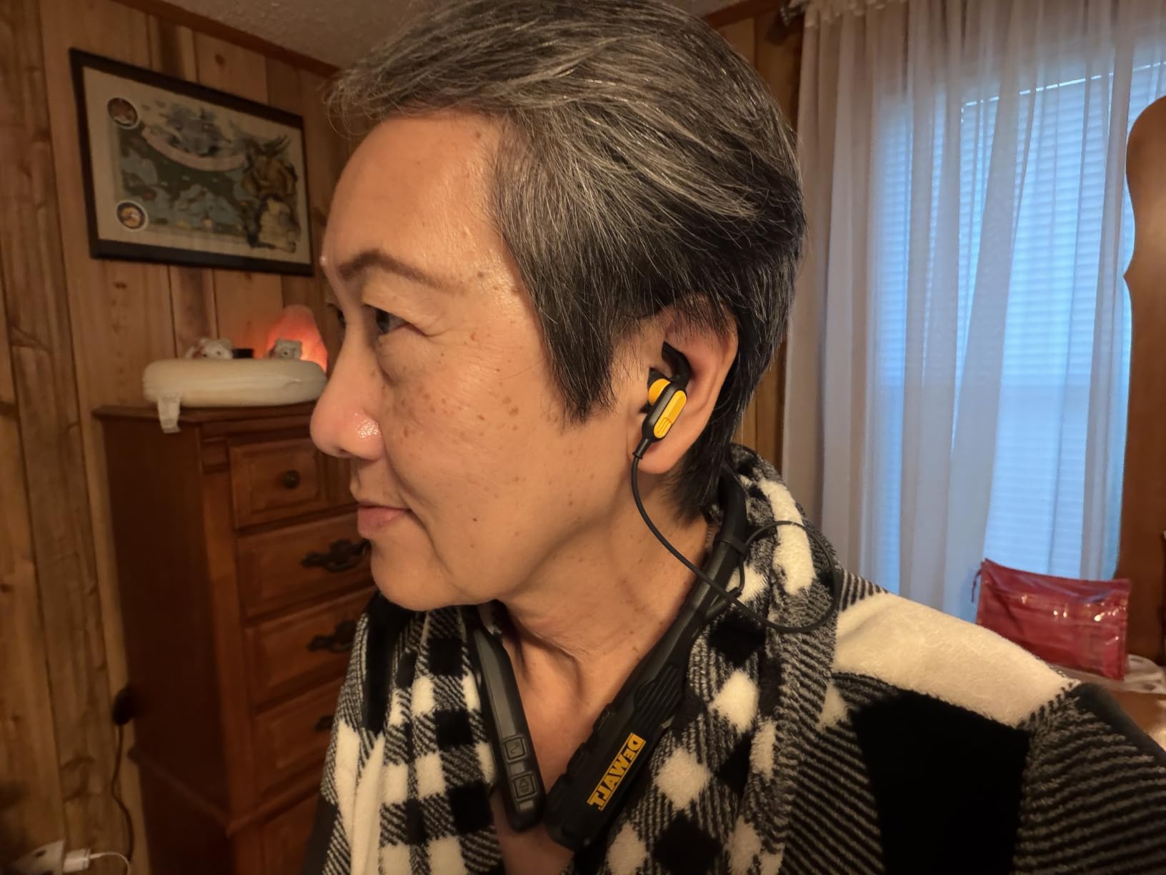 DEWALT Heavy Duty Black Edition 2-in-1 Neckband Bluetooth Headphones | w/Built-in Speakers, Jobsite Wearable Speaker & Around Neck, Wireless Headset, 60+ Hrs Hands-Free Music & Calls, Carry Pouch customer photo 1