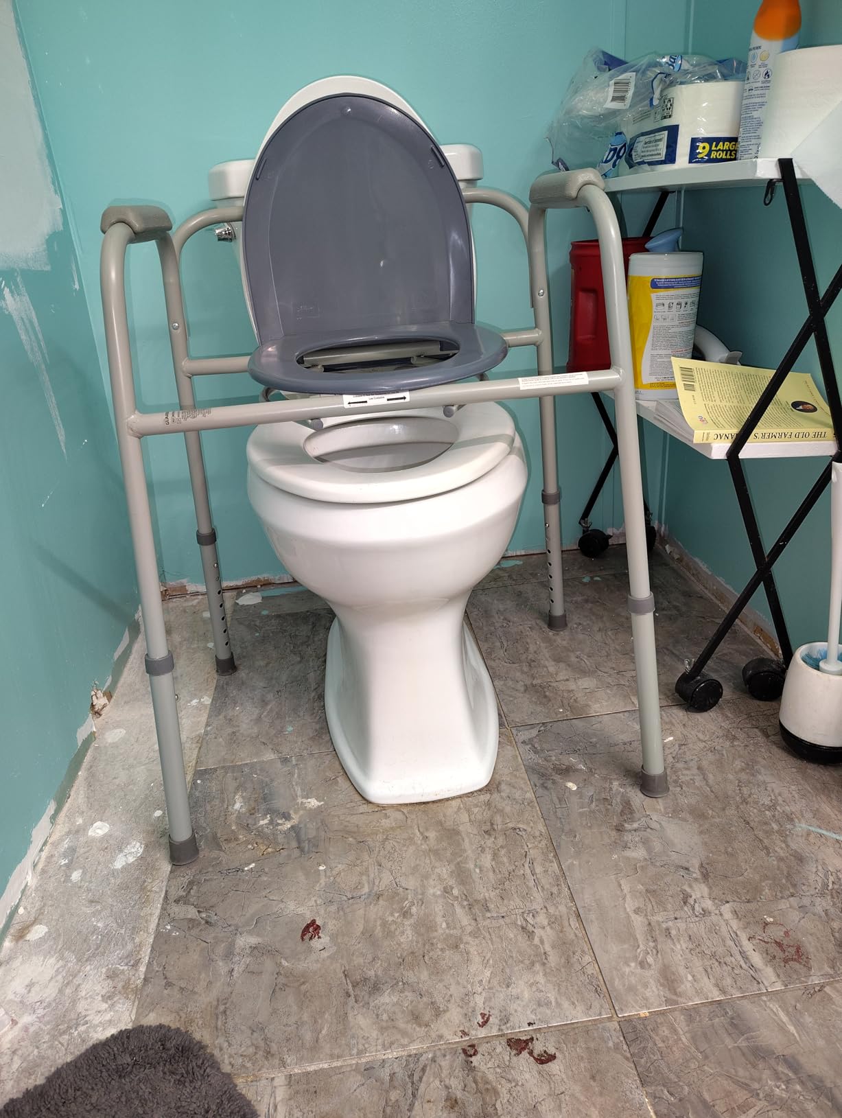 soundfuse Heavy Duty Raised Toilet Seat with Handles for Senior, 400 lbs | Adjustable Height & Width, Aluminum Reinforced Frame, Padded Seat, Handicap Elevated Toilet Seat Riser, Fit Most Toilets customer photo 1
