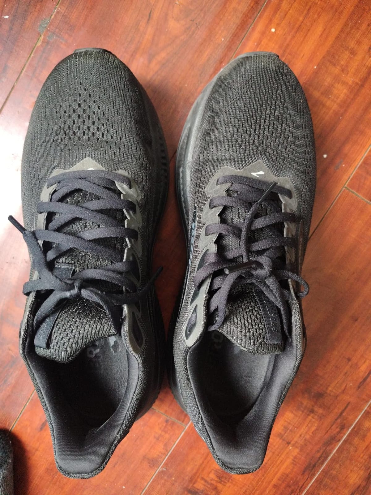 Brooks Men's Ghost 17 Neutral Running Shoe | Road Running Shoes customer photo 2