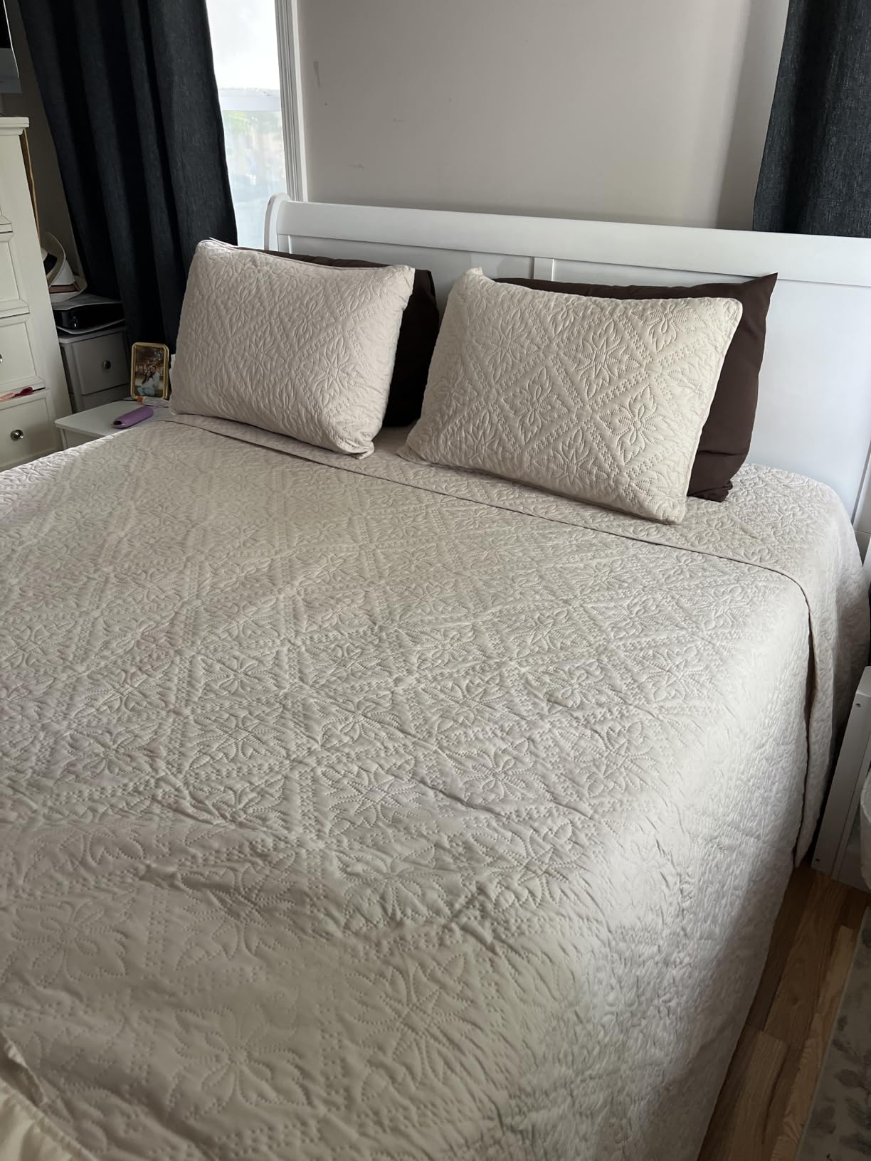Exclusivo Mezcla King Quilt Set, Brich Beige | Lightweight Soft Bedspreads Coverlets, All Season Bedding with 2 Pillow Shams, Modern Style for Bedroom Guest Room customer photo 2