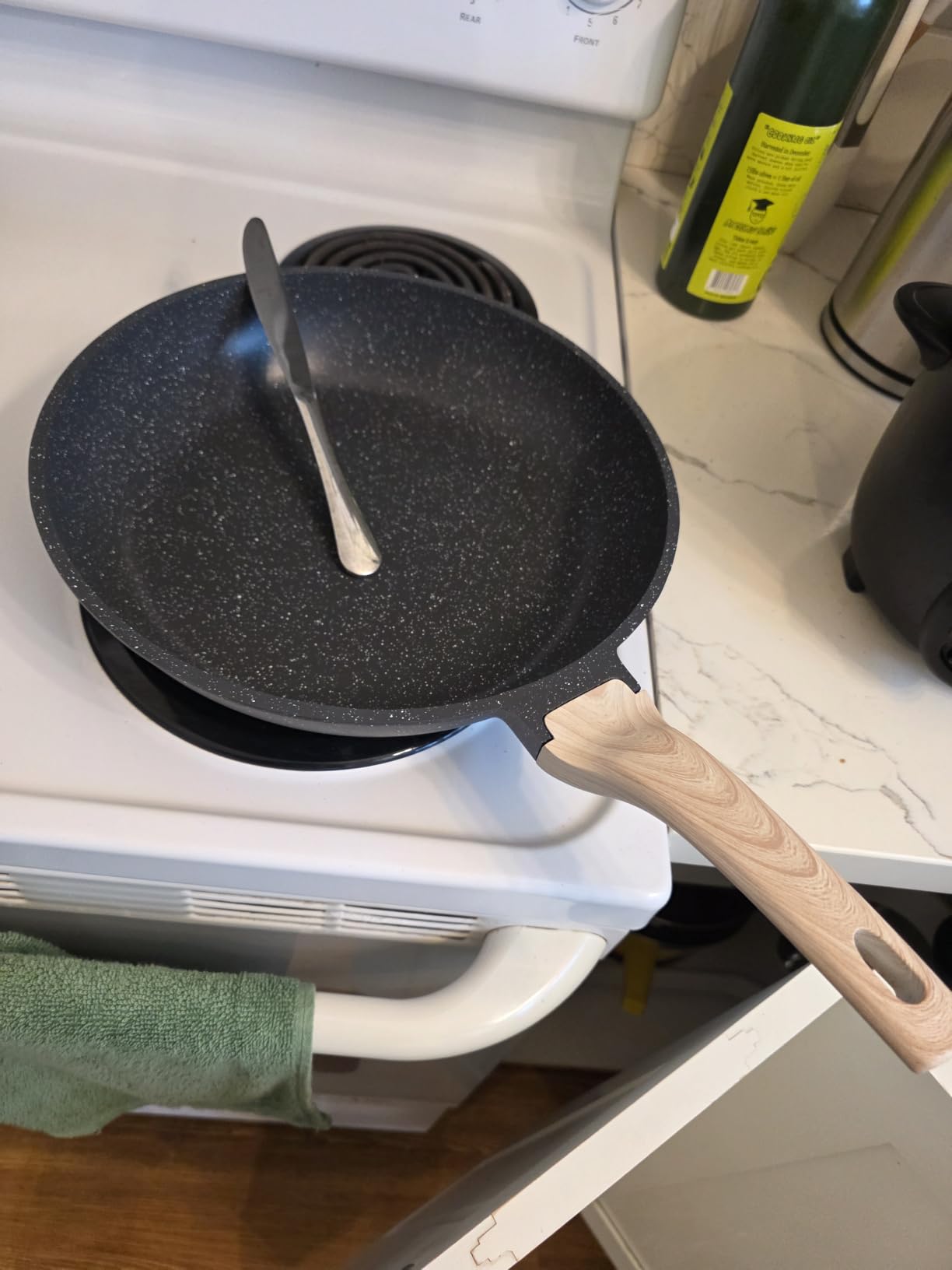CAROTE Non Stick Frying Pan, Black 8