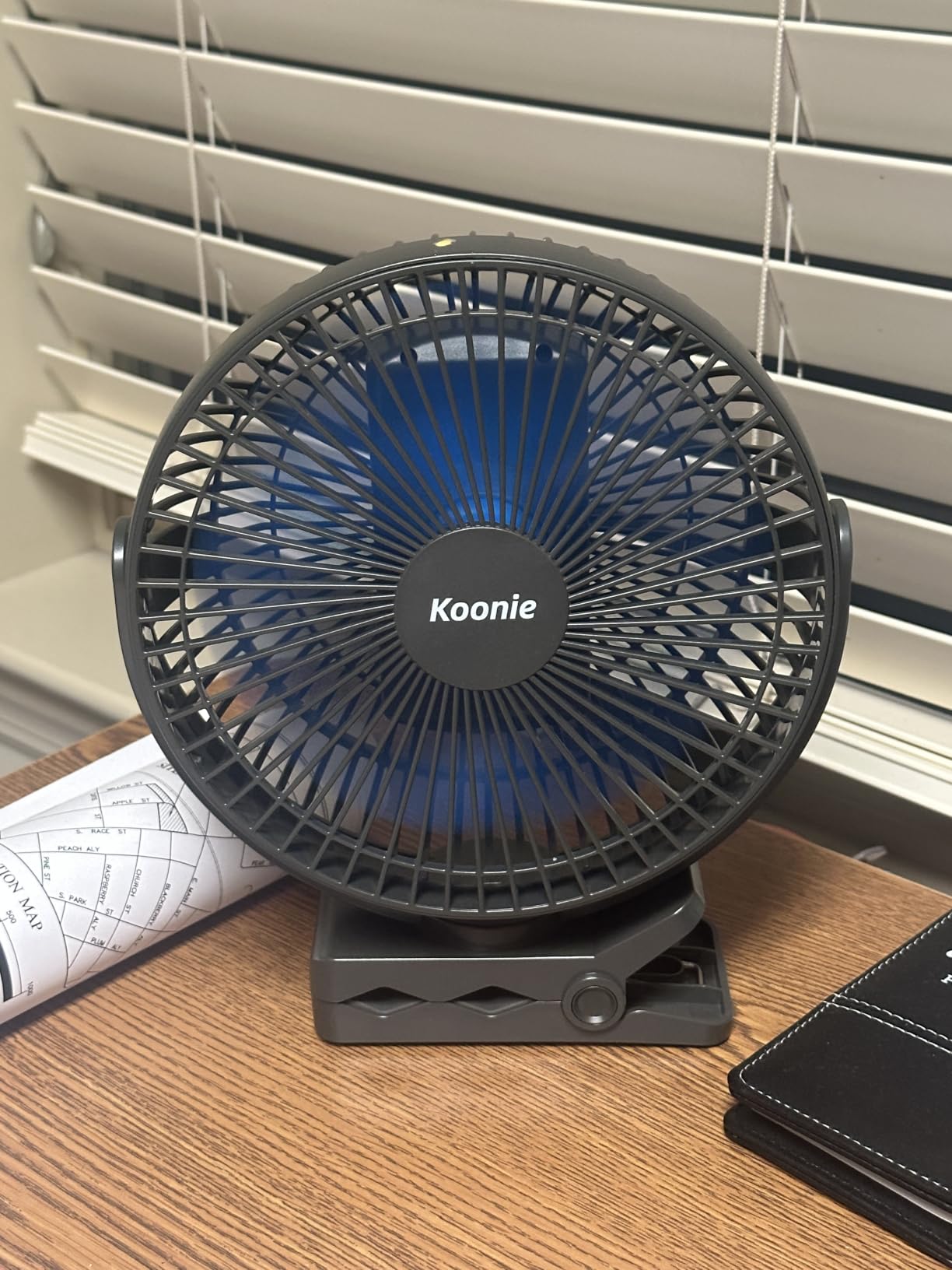 Koonie 8'' 10000mAh Battery Operated Misting Fan with Max. 48 Hrs Runtime | Portable Mist Desk Fan with Clip, 3 Speeds, 2 Spray Modes, 200ML Tank for Golf Cart Home Office Travel Camping Stroller customer photo 2