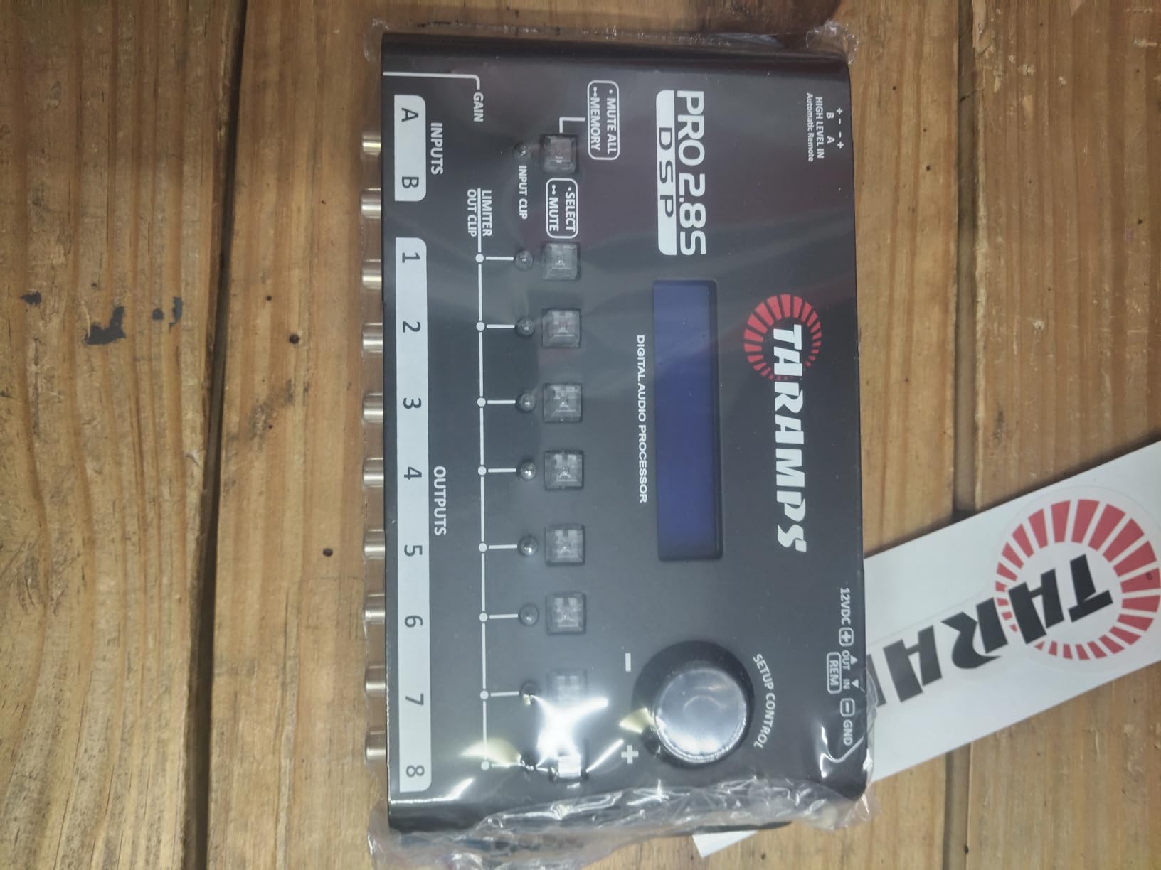 Taramps Pro 2.8S Black DSP Crossover Full Digital Signal Audio Processor and Equalizer with sequencer 15-Band Graphic Equalization 12 preset EQ 2-Channel in and 8-Channel Out Car Audio, Sound Quality customer photo 1