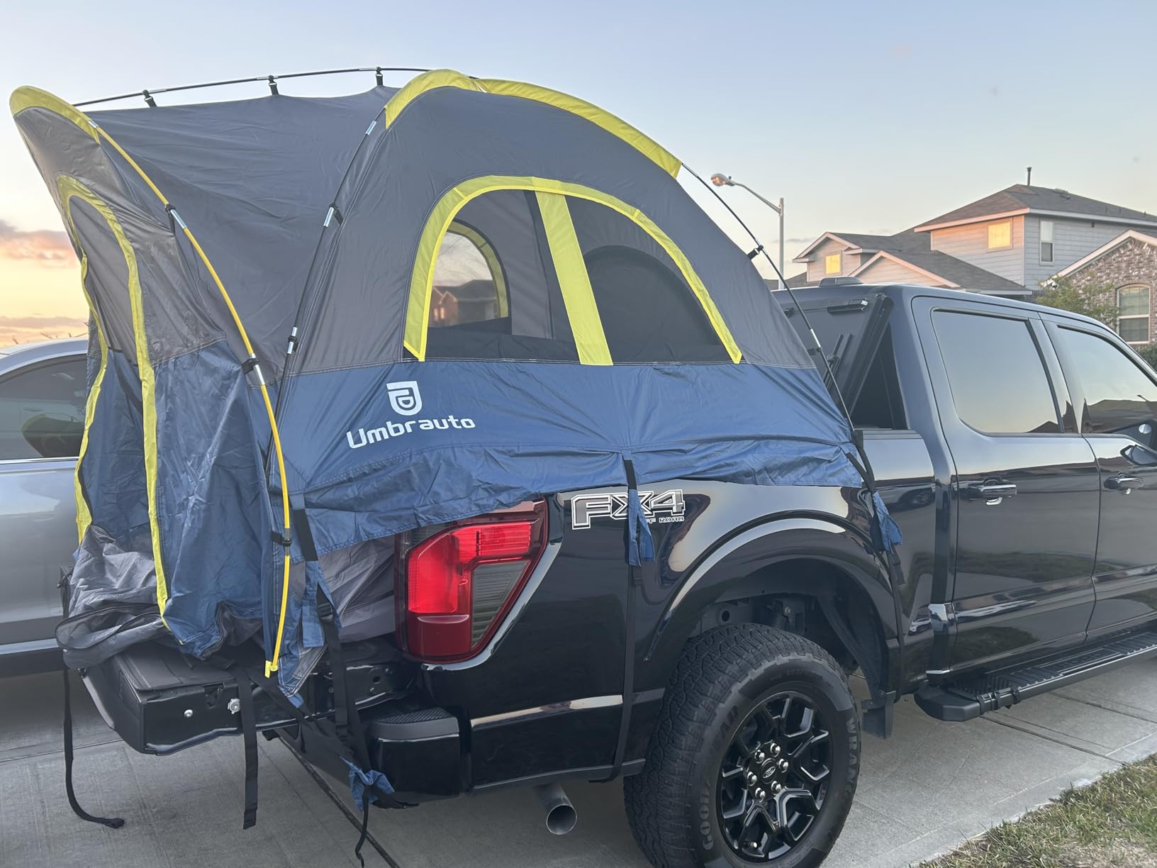 Truck Bed Tent 5.5-6ft: Easy Set Up Umburato Pickup Truck Tents for Camping, Waterproof PU3000mm Canopy for Truck Camper, Portable, Spacious for 2 Person Green customer photo 2