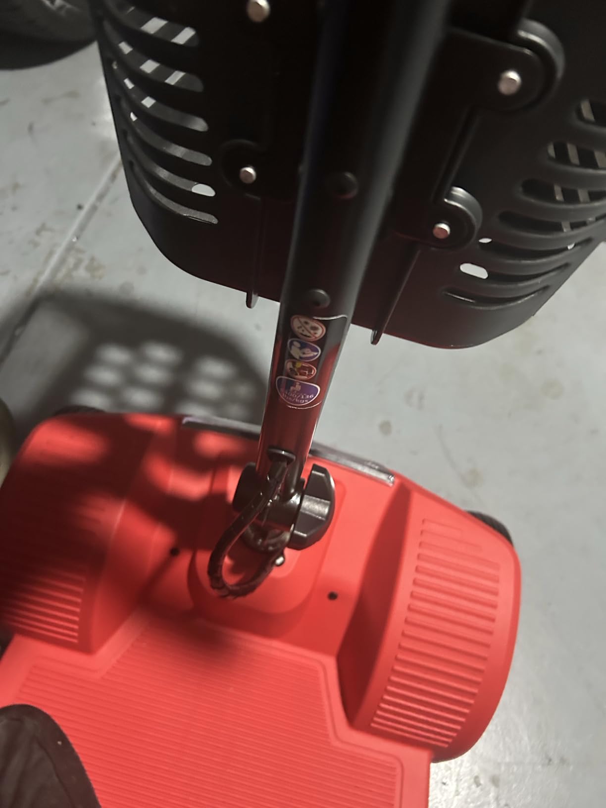 WayCare 15-25 Miles Long Range Mobility Scooter,Weight Capacity 330 LBS+ Powered Mobility Scooters for Seniors, Compact Duty Mobile for Travel with LED Headlight and Detachable Basket(Red) customer photo 1