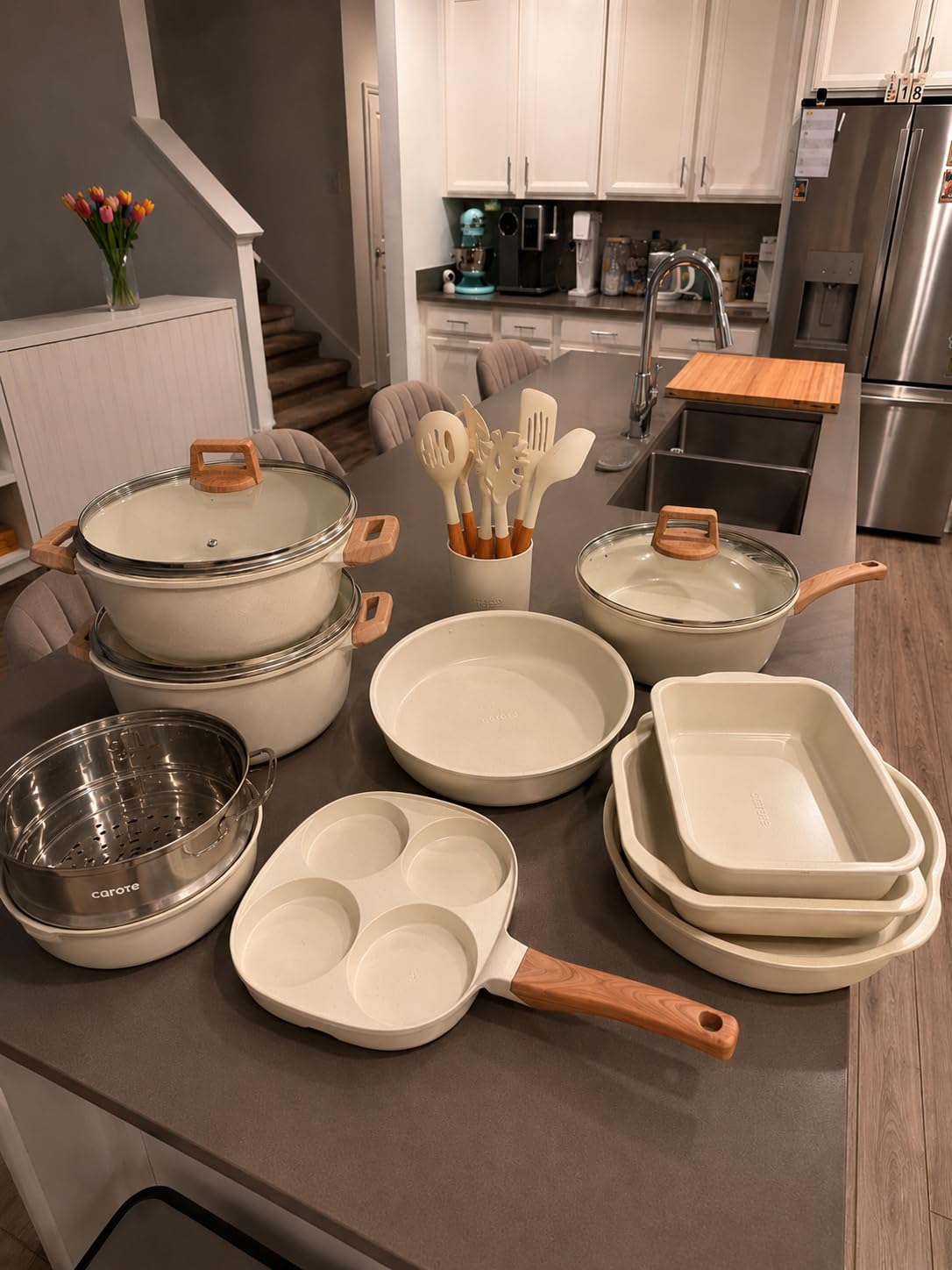 CAROTE 21-Piece Ceramic Pots and Pans Cookware Set, Non Stick Induction Cook Ware Kitchen Cooking Set Non-Toxic Health, PFAS Free customer photo 1