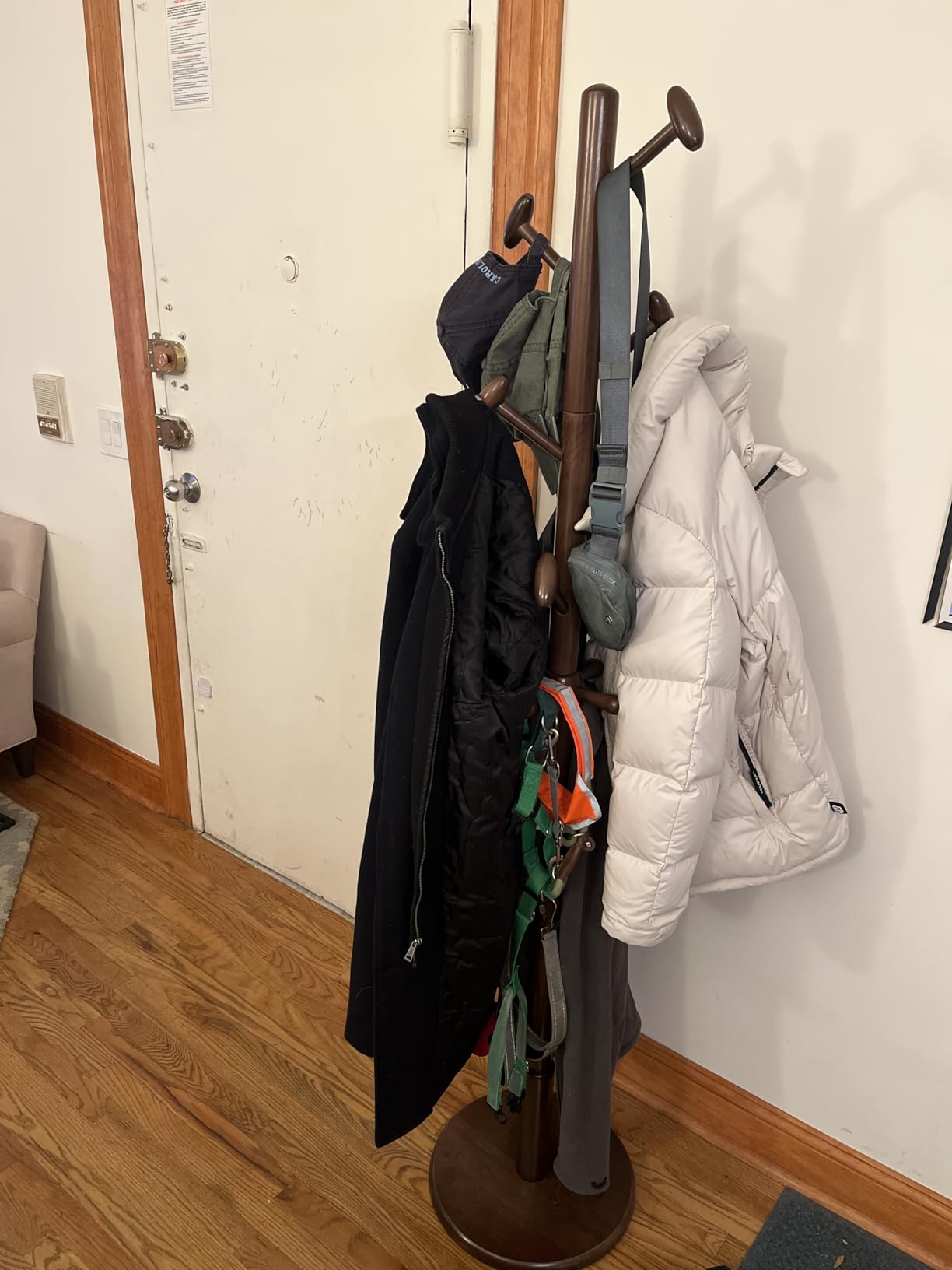Taitiy Solid Wooden Coat Rack Stand Freestanding Hall Tree with 10 Hooks | 3 Height Options for Coats, Hats, Handbags, and Scarves, Space Saving Design for Entryway, Office, Bedroom Rubberwood customer photo 1