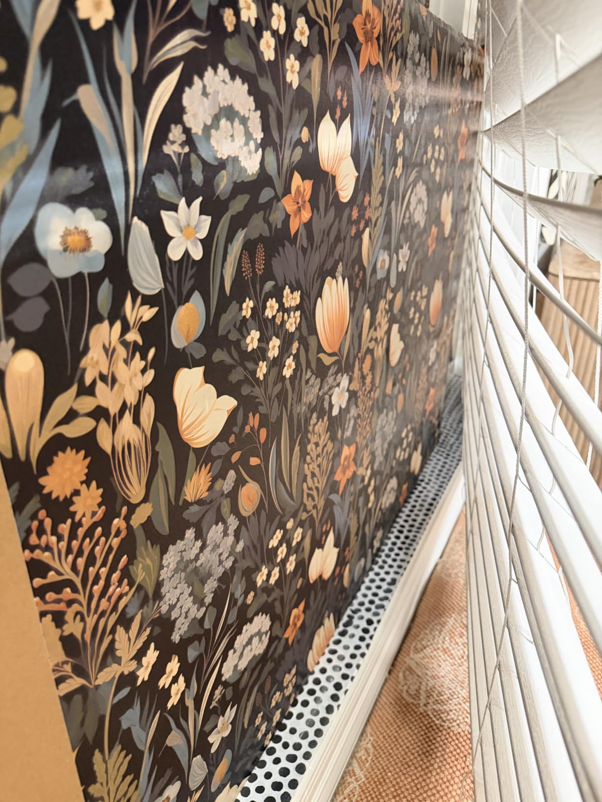 Orainege Vintage Floral Peel and Stick Wallpaper Boho Floral Contact Paper 17.3in x118.1in Flower Wallpaper Peel and Stick Flower Self Adhesive Wall Paper for Bedroom Removable Decorative customer photo 2