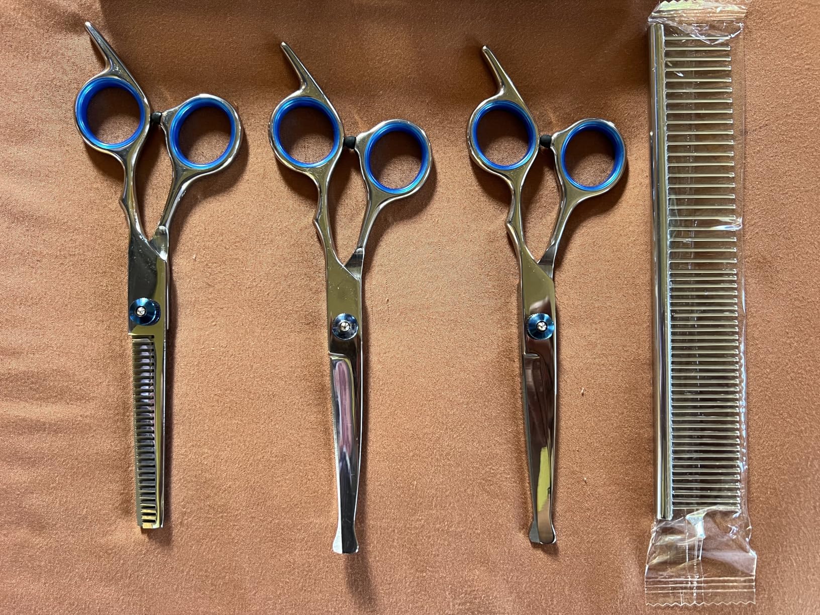 Professional 4 in 1 Dog & Cat Grooming Scissors Kit with Safety Round Tips, Sharp & Durable, Dog Shears for Grooming - Includes Straight, Curved, Thinning Scissors and Comb - Premium Pet Supplies customer photo 1
