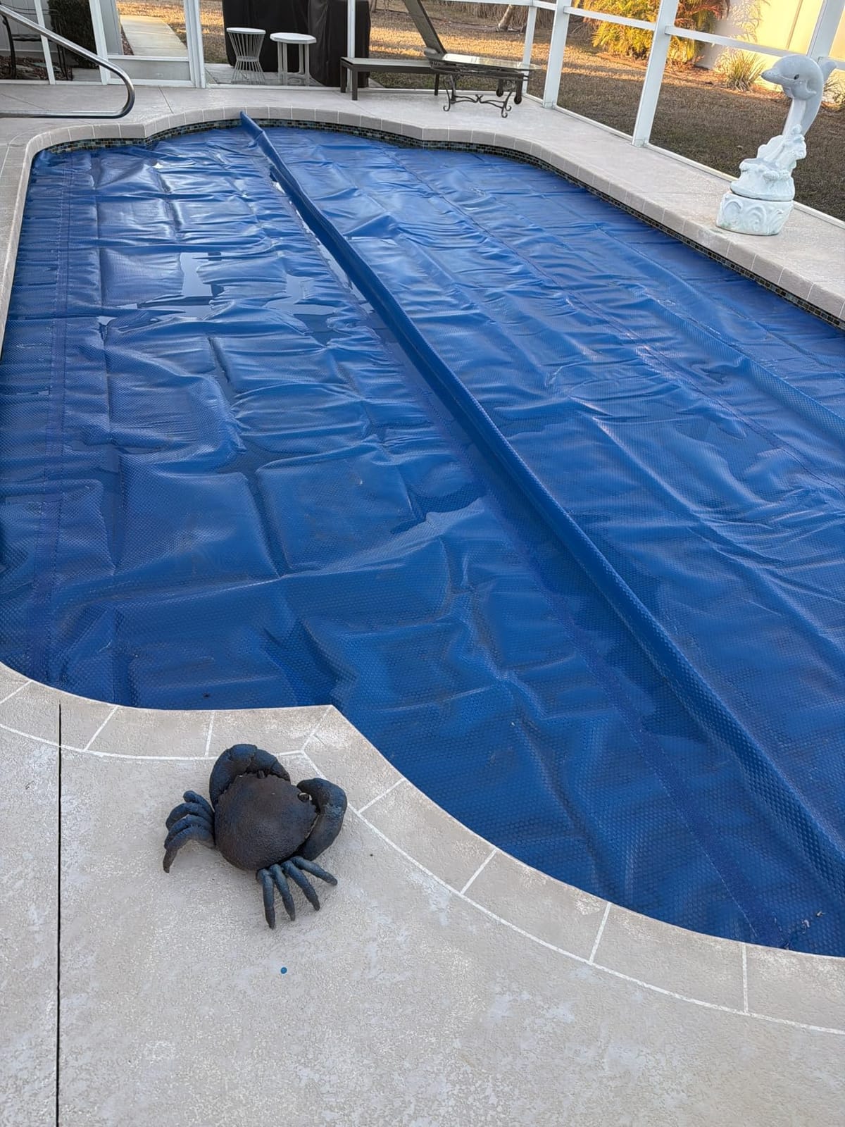 Real Relax 16 mil Solar Pool Cover, 12 x 24 ft Rectangle Bubble Blanket | Heat Trapping Solar Blanket, Compatible With Inground and Above Ground Rectangular Pools, Blue customer photo 1