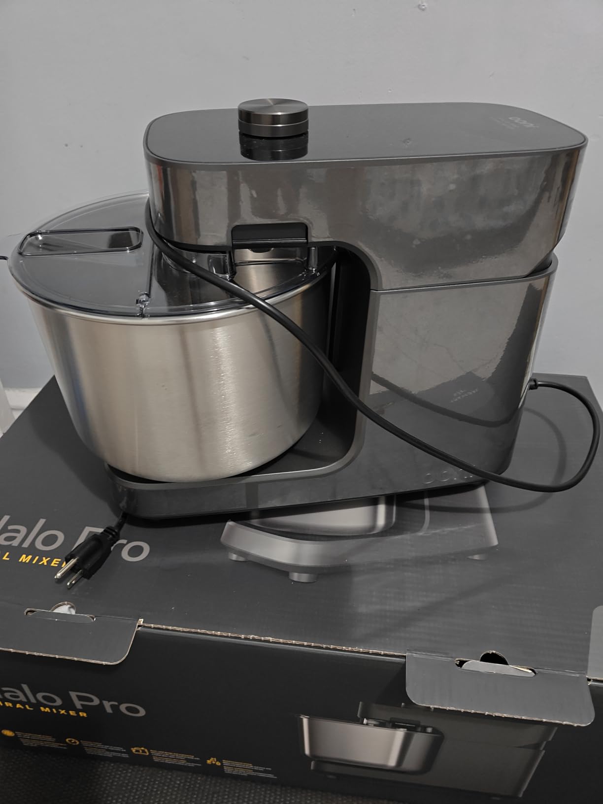 Ooni Halo Pro Spiral Mixer - Dough Stand Mixer with Attachments, 7.3 Quart Capacity and 58 Speed Settings customer photo 1