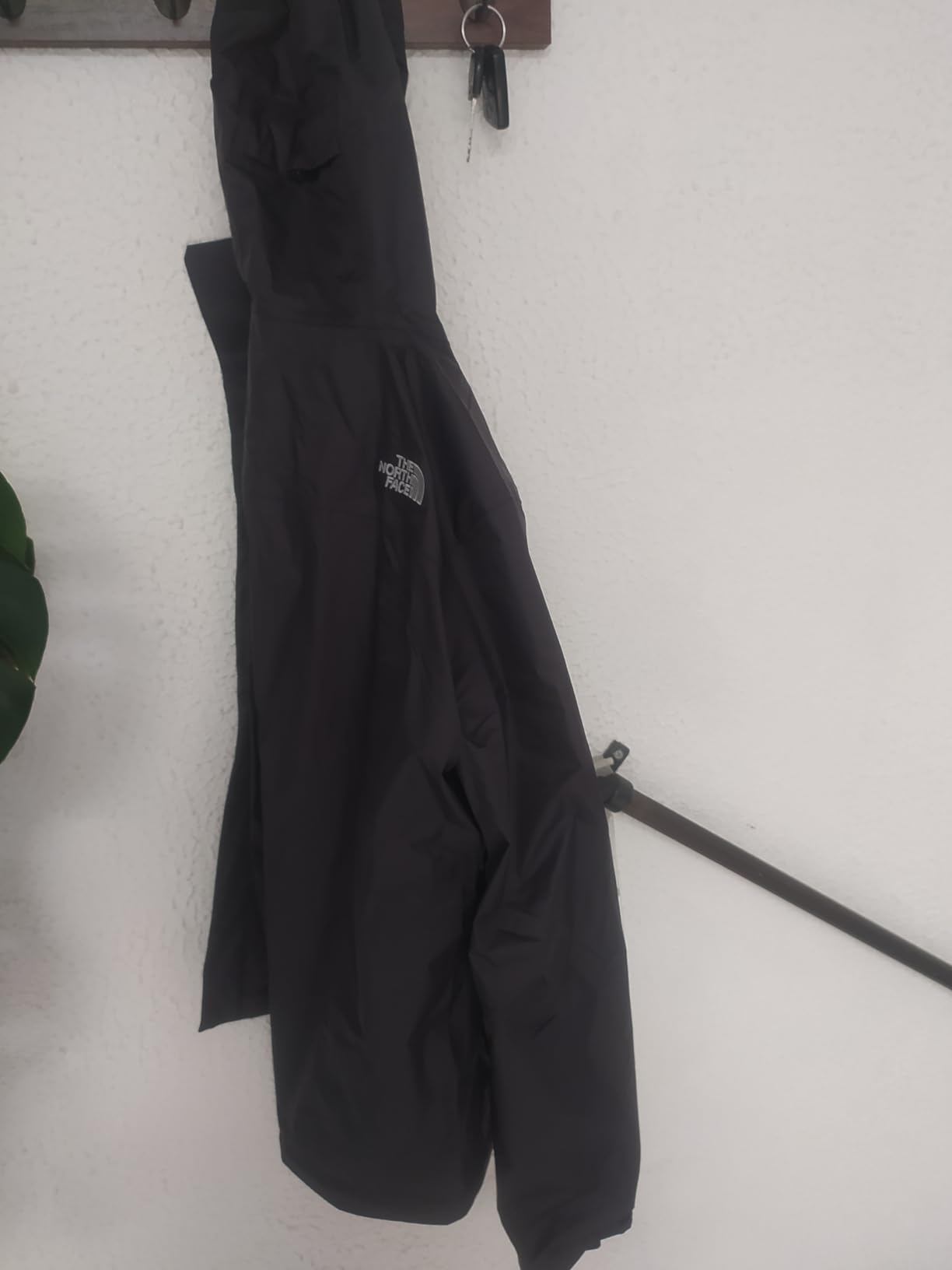 The North Face mens Venture 2 Jacket - Waterproof & Windproof Hooded Raincoat, Adjustable Hood, Breathable Pit-zips customer photo 2