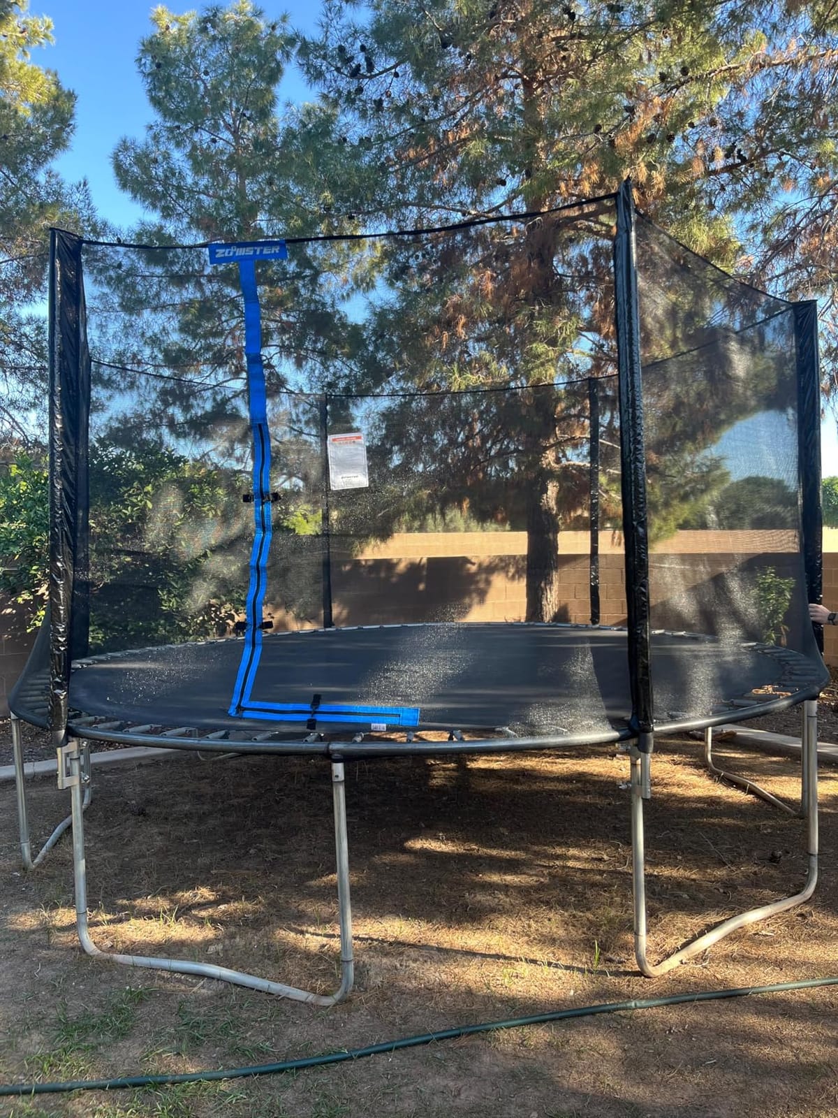 Zoomster Trampoline Replacement Enclosure Pole with 14FT Trampoline Enclosure Net, Fit for Round Trampoline with 6 Poles (No Tool Needed. Can be Assembled by only one Adult) customer photo 1