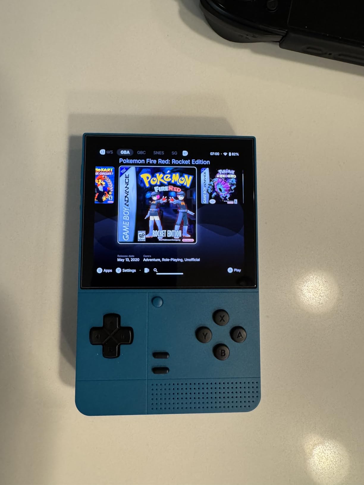 Retroid Pocket Classic Retro Handheld Game Console, 3.92 OLED Touchscreen, Portable Android Gaming Handheld with 6+128GB, 5000mah Battery, Android 14, WiFi 5 customer photo 1