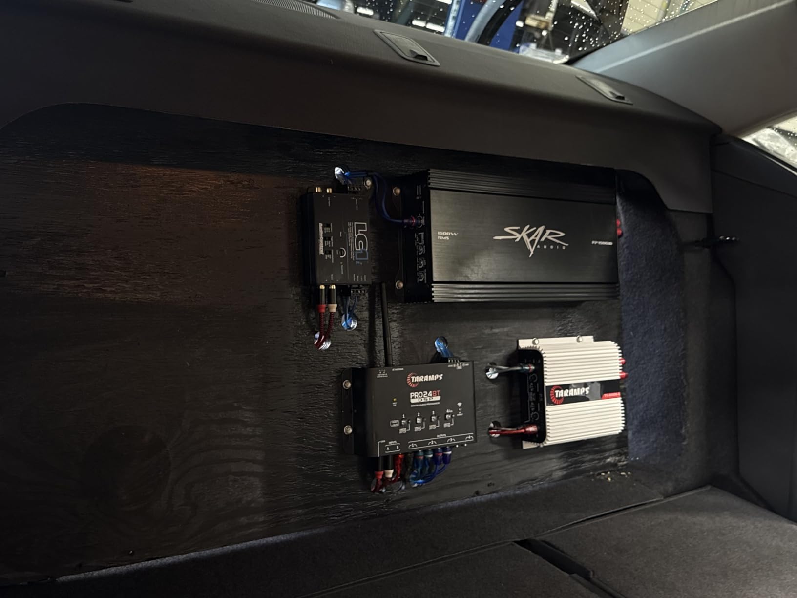 Taramps Pro 2.4 BT Bluetooth DSP Crossover Full, Digital Signal Processor, Car Audio Equalizer with App, Gain up to 9V, 15 Band Graphic Equalization, 12 preset EQ, 2 in and 4 Out, High Level Input customer photo 2