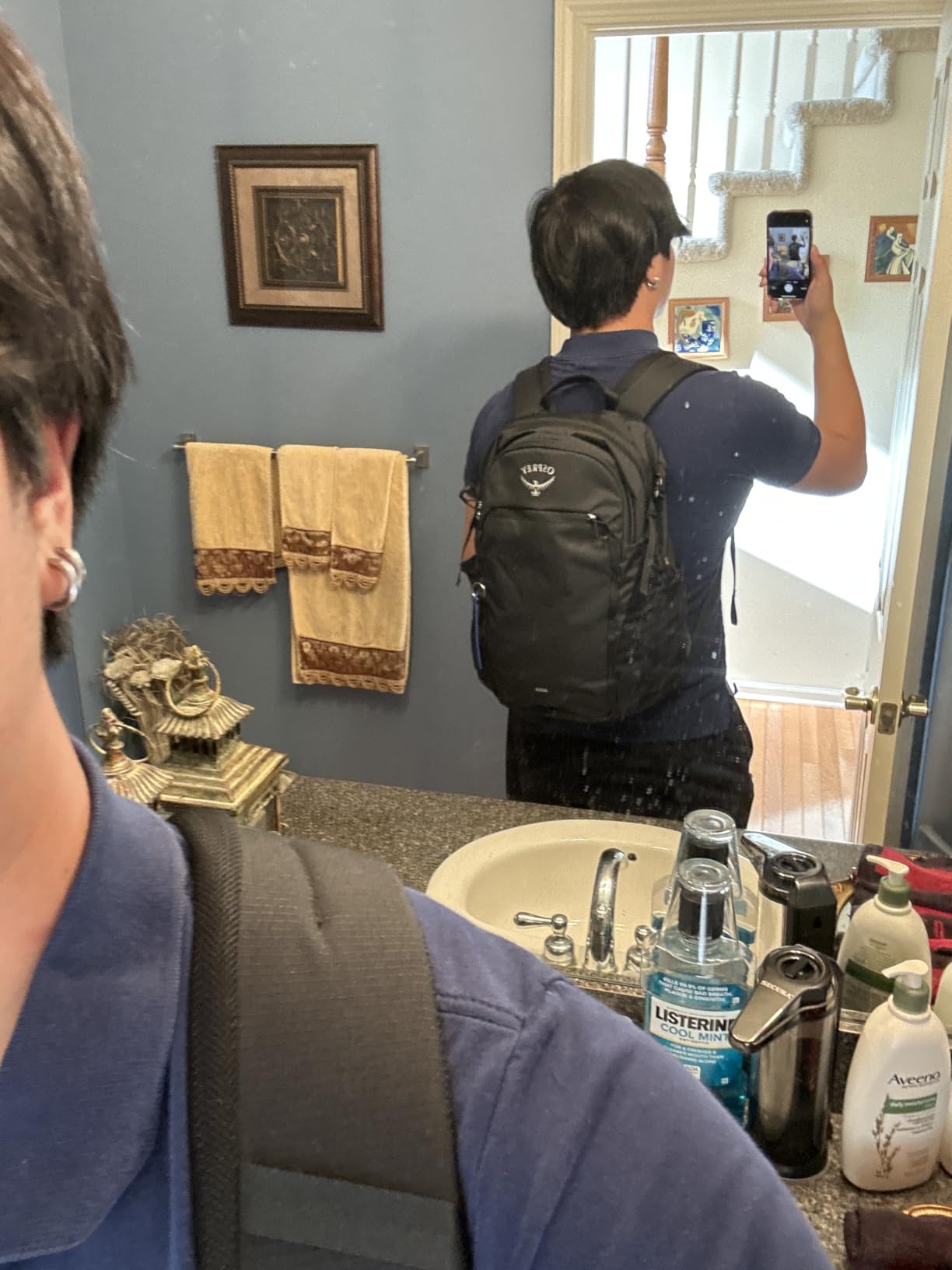 Osprey Axis Laptop Backpack - Sleek Everyday Pack with Laptop Sleeve, Water Bottle Pockets & Compression Straps customer photo 2