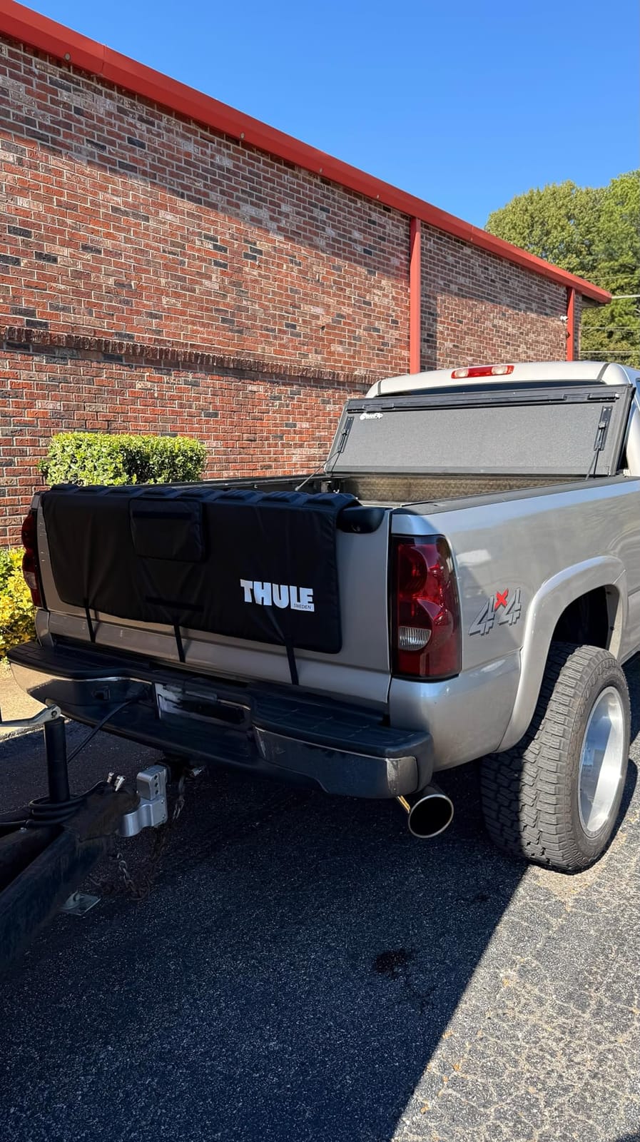 Thule Gate Mate Pro Compact, Pickup Truck Tailgate Bike Pad, Most Trucks customer photo 1