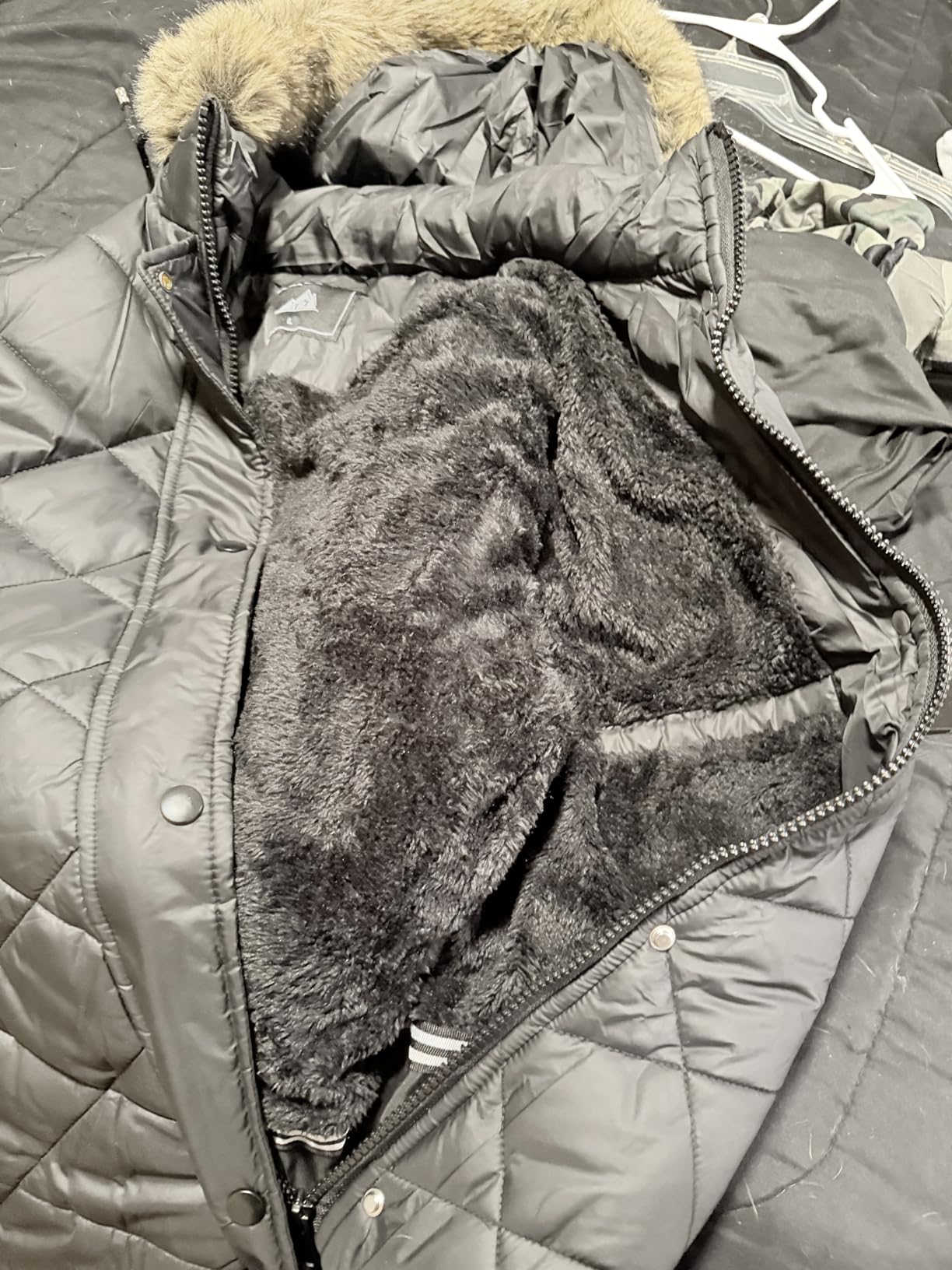 Women's Long Warm Winter Coat Thickened Fleece Lined Down Jacket customer photo 2