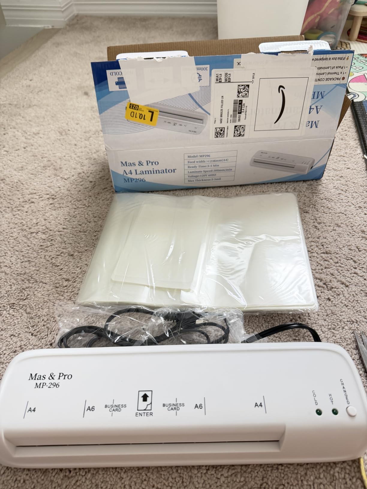 Mas & Pro 9 Inch Laminator Machine with 40 Laminating Sheets customer photo 1