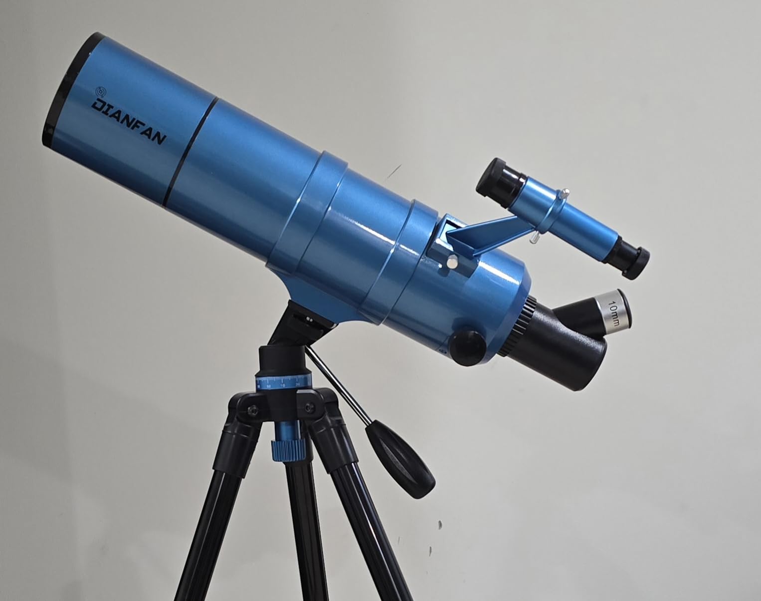 Telescope for Kids & Adults, 90mm Aperture 550mm Astronomical Professional Telescope for Adults High Powered, Portable Travel Telescopes for Beginners with Tripod & Adapter, Bag, Folding Stool customer photo 2