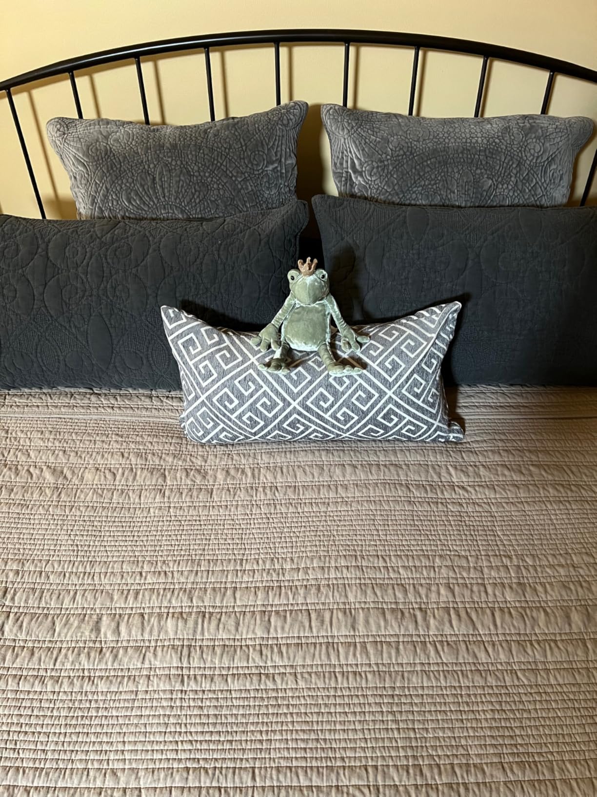 EVERGRACEHOME 100% Cotton Modern Lines Quilt Set Queen Size, Stone Taupe | Pre-Washed Soft Cotton, Striped Coverlet Bedspread, 3 Piece Lightweight Bedding Set for All Season, with 2 Pillow Shams customer photo 2
