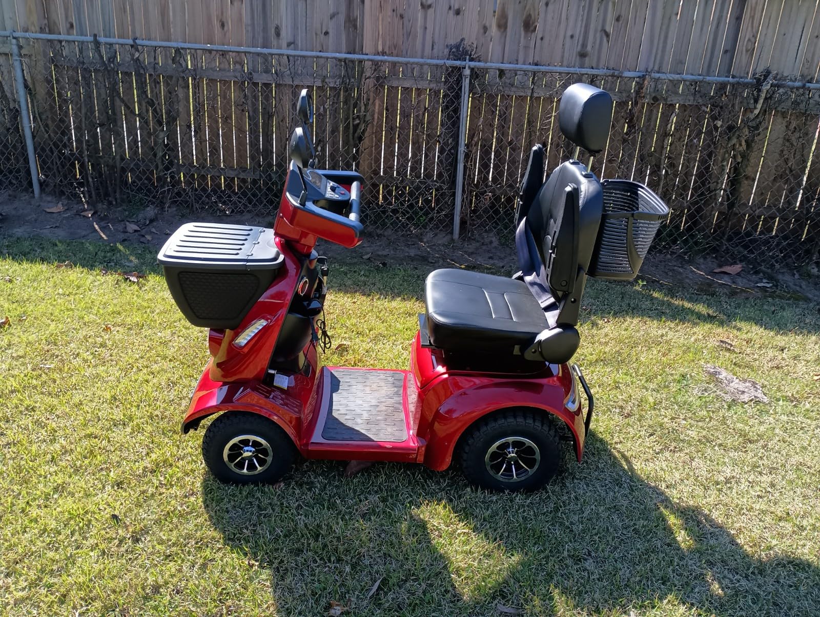 Ecomobi 32 Miles Heavy-Duty 1000W Mobility Scooter for Seniors & Adults | 500LBS Load, 15MPH, Bluetooth Speaker & GPS tracker, Full Suspension, USB Charging & Dual Baskets, 20° Climbing customer photo 2