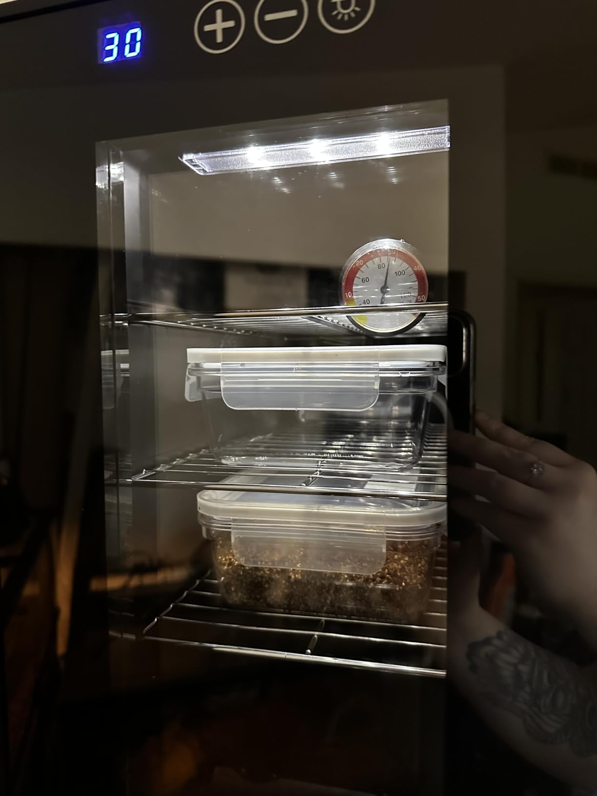 23L Reptile Incubator Cabinet Incubators for Hatching Eggs, Constant Temperature & Humidity Intelligent Reptile Egg Incubator with 10-40°C Cooling and Heating Temperature Control customer photo 1