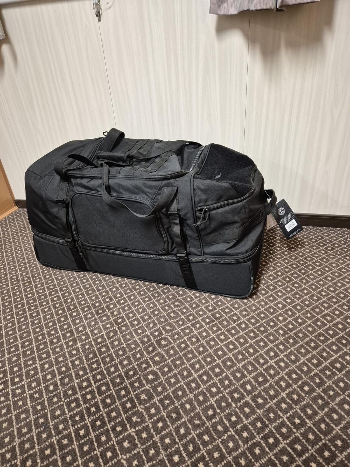 Pathsetter Large Wheeled Rolling Duffle customer photo 1
