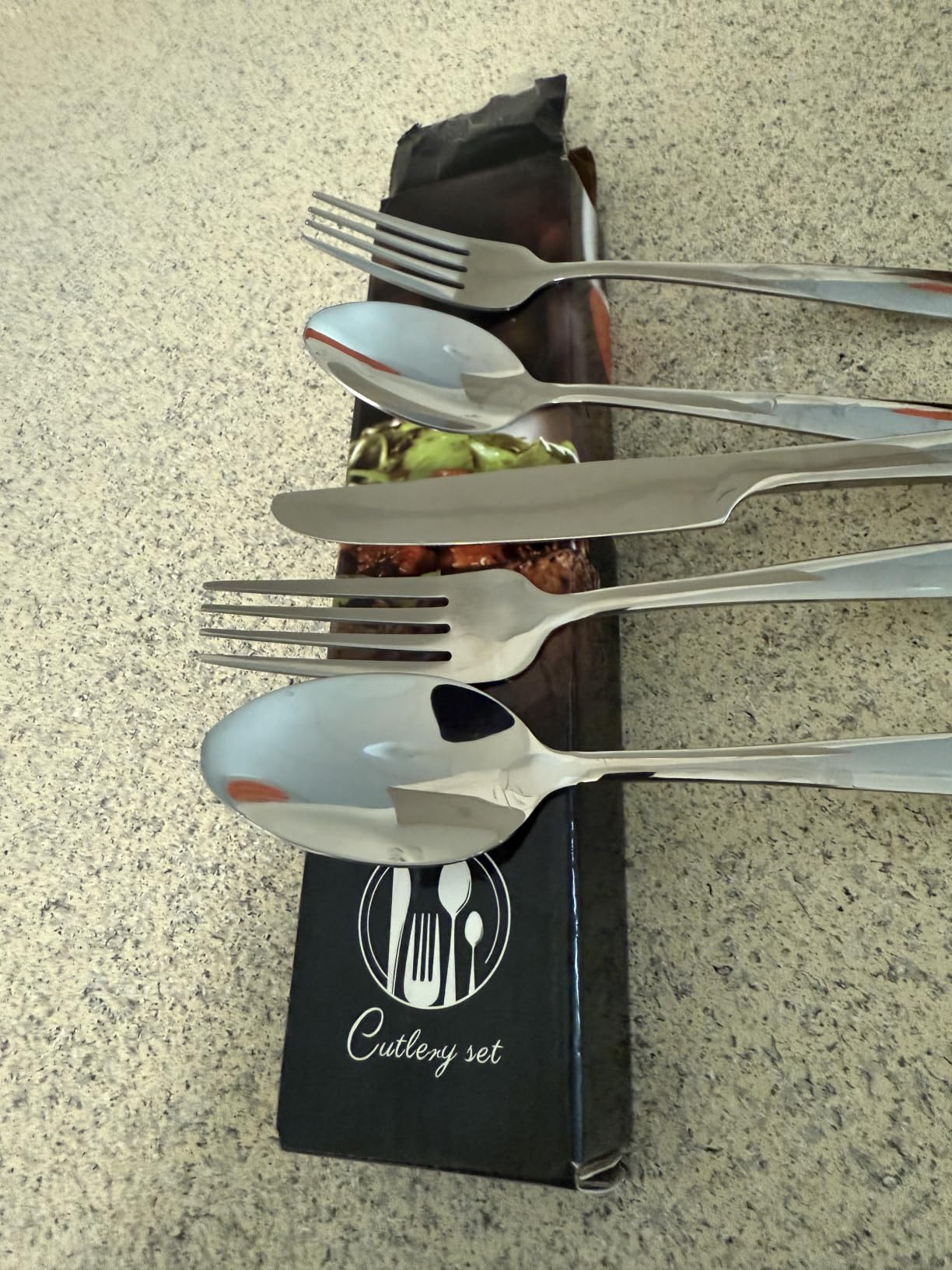 Stapava 40 Pcs Black Silverware Set, Food-Grade Stainless Steel Flatware Set for 8 Mirror Polished Cutlery Utensil Sets Include Dinner Knives Spoons and Forks Set Dishwasher Safe for Home Restaurant customer photo 2