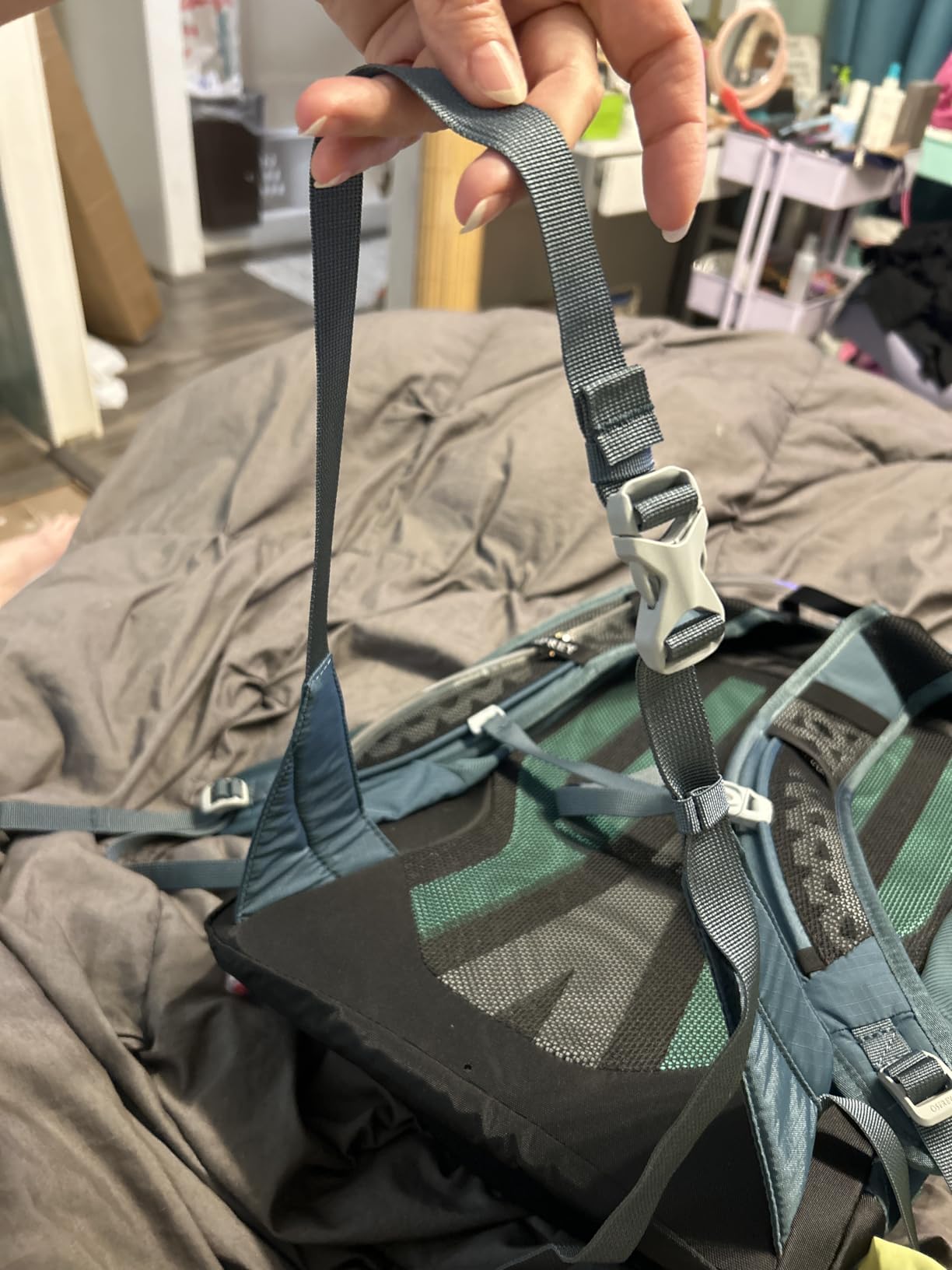 Osprey Sportlite Lightweight Hiking Backpack with Hydraulics Reservoir for Men & Women - Everyday Hydration Travel Bag customer photo 1