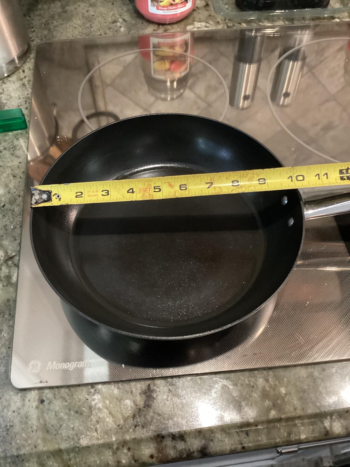 Anti-Warp Carbon Steel Frying Pan, 10 Inch Pre-Seasoned Cooking Skillet, Works on All Cooktops, Oven Safe, Nitrided Carbon Steel Pan for Kitchen, Camping, Chef Use customer photo 1