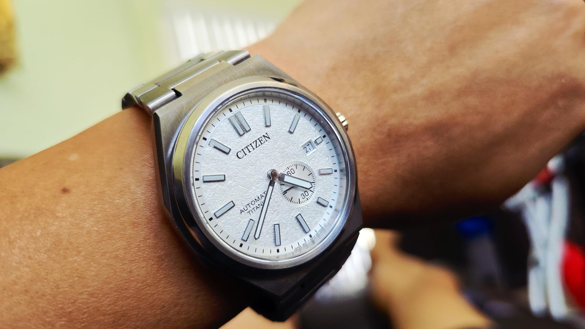Citizen Men's Eco-Drive Zenshin Three-Hand White Dial Super Titanium Watch 39mm - AW0130-85A customer photo 1