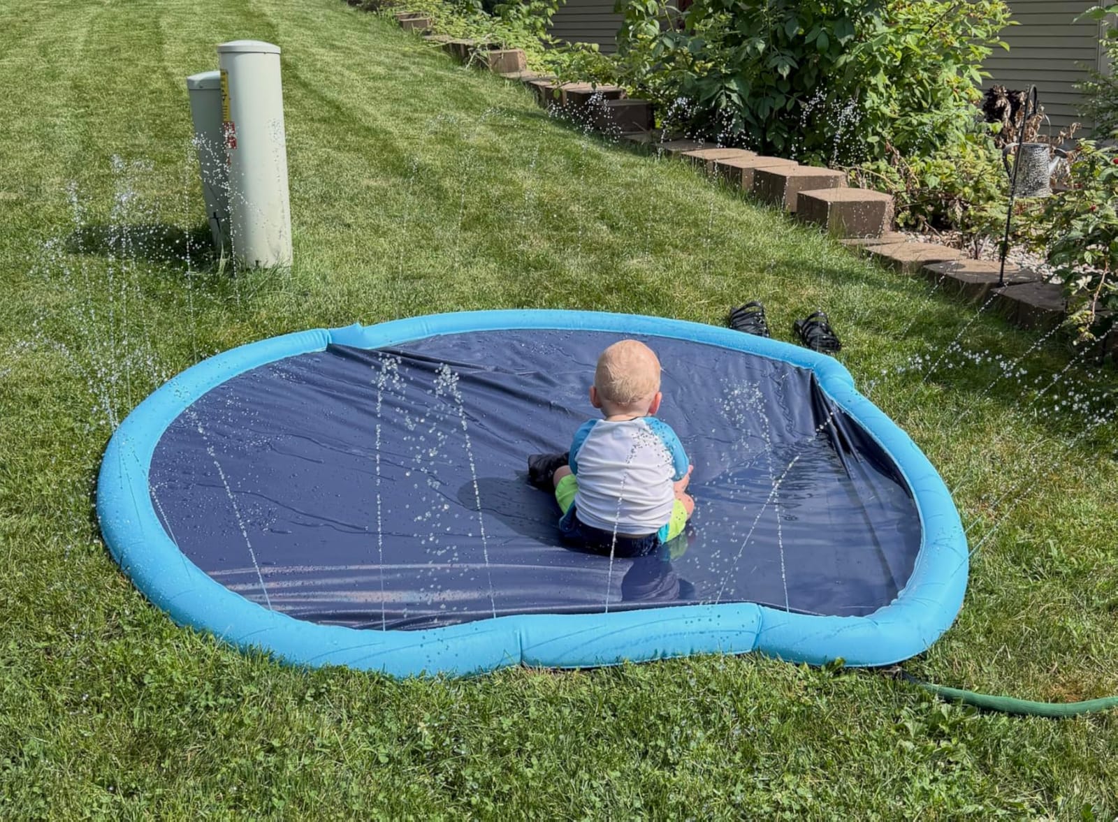 Non Slip Splash Pad for Kids and Dogs, 80